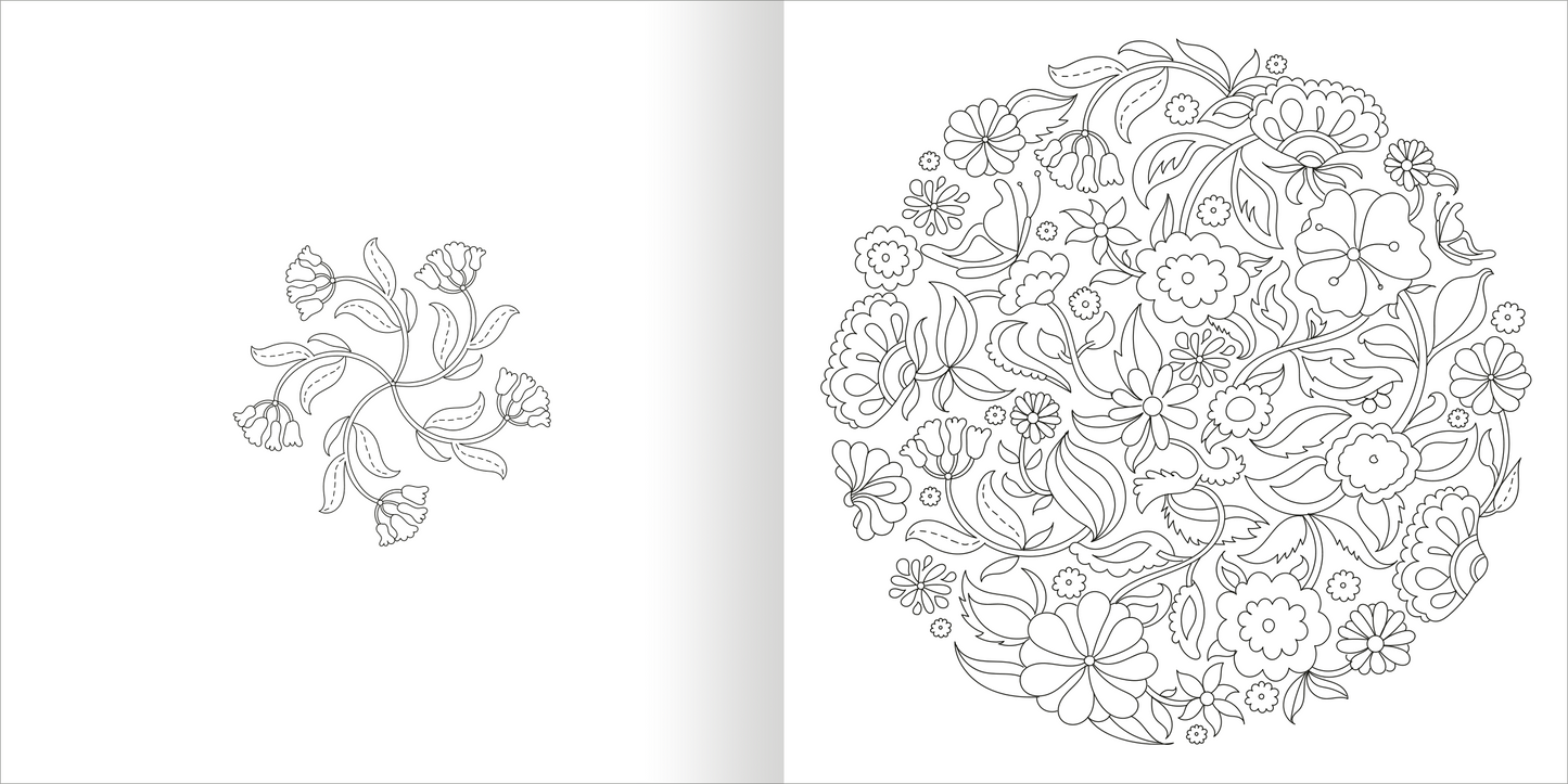 Gezeigt wird eine Innen- oder Zusatzansicht von „Mandala-Zauber – Die Jahreszeiten“. Die Seite zeigt zwei Mandala-Designs: links ein kleiner, symmetrischer Entwurf mit geschwungenen Blättern und stilisierten Blüten, rechts ein detaillierter, kreisförmiger Entwurf, der von verschiedensten floralen Motiven umgeben ist. Die Illustrationen sind in Schwarzweiß gehalten und bieten eine klare, feine Linienführung, die zum Ausmalen einlädt.