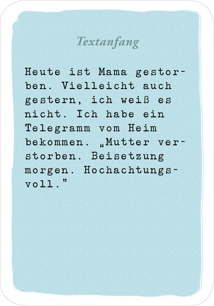 Gezeigt wird eine Innen- oder Zusatzansicht von „Denis Scheck Literatur-Quartett“. Die Ansicht zeigt einen hellblauen Hintergrund mit einem gewellten Rand. Darauf ist in schwarz die Handschrift ähnlicher Typografie ein Text zu sehen, der den Beginn einer Erzählung einführt. Die Schrift ist gut leserlich, wobei der Textabschnitt informative und emotionale Inhalte vermittelt, und die Gestaltung vermittelt einen nostalgischen, persönlichen Eindruck.