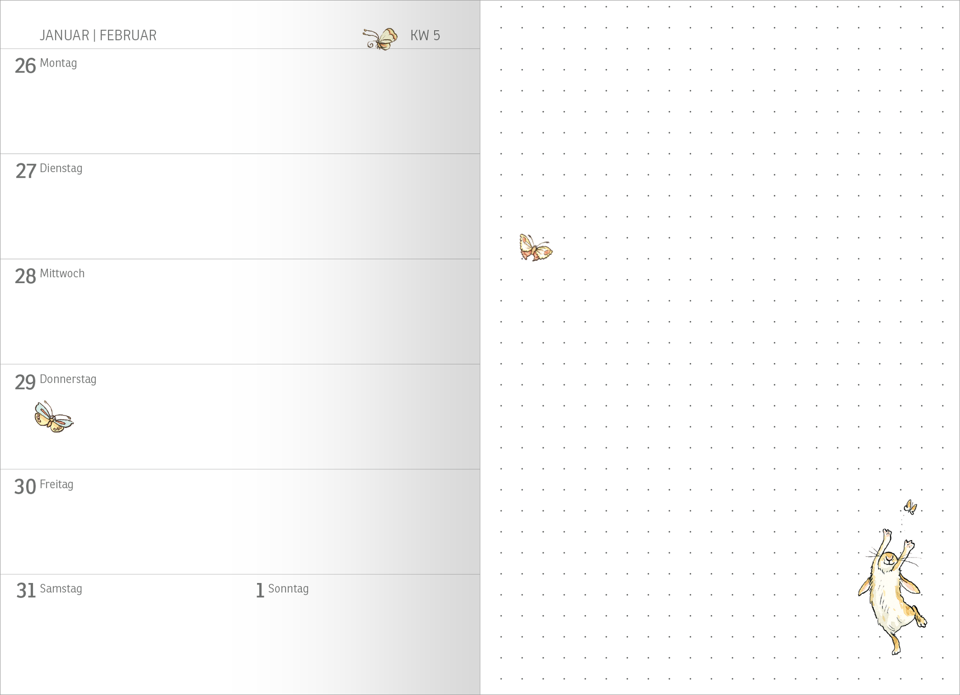 Gezeigt wird eine Innen- oder Zusatzansicht von „Buchkalender Weißt du eigentlich, wie lieb ich dich hab? 2026“. Die linke Seite zeigt einen Wochenkalender mit klaren, grauen Linien für die Wochentage, während die rechte Seite ein leeres, punktiertes Raster bietet. Dezente Illustrationen von Schmetterlingen und einem glücklichen Kaninchen sorgen für verspielte Akzente. Die Farbpalette ist hell und freundlich, überwiegend in sanften Beigetönen gehalten, unterstützt von einer klaren...