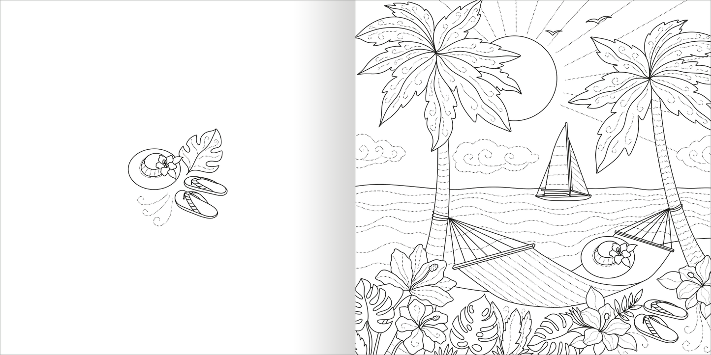 Gezeigt wird eine Innen- oder Zusatzansicht von „Mandala-Zauber – Am Meer“. Auf der linken Seite sind feine Umrisse von einem Sommerhut und Blättern abgebildet. Die rechte Seite zeigt eine Szene am Strand mit Palmen, einem Segelboot und einer Hängematte. Die Sonne strahlt über dem Horizont, und dekorative Blumen umrahmen die Szene. Die feinen Linien in Schwarz bieten Platz für kreative Farbauswahl und Details.
