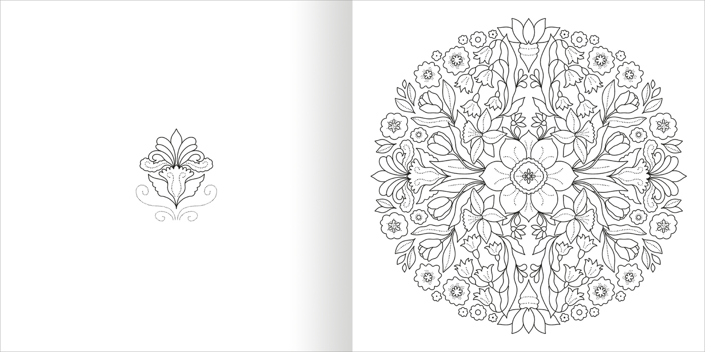 Gezeigt wird eine Innen- oder Zusatzansicht von „Mandala-Zauber – Im Grünen“. Die Abbildung zeigt auf der rechten Seite ein detailliertes, kreisförmiges Mandala mit floralen Motiven, darunter Blumen und Blätter, die harmonisch angeordnet sind. Die Linien sind klar und präzise, und die gesamte Komposition ist in Schwarz-Weiß gehalten. Links ist ein kleines, ornamentales Element dargestellt, das die verspielte Gestaltung des Werks unterstreicht.
