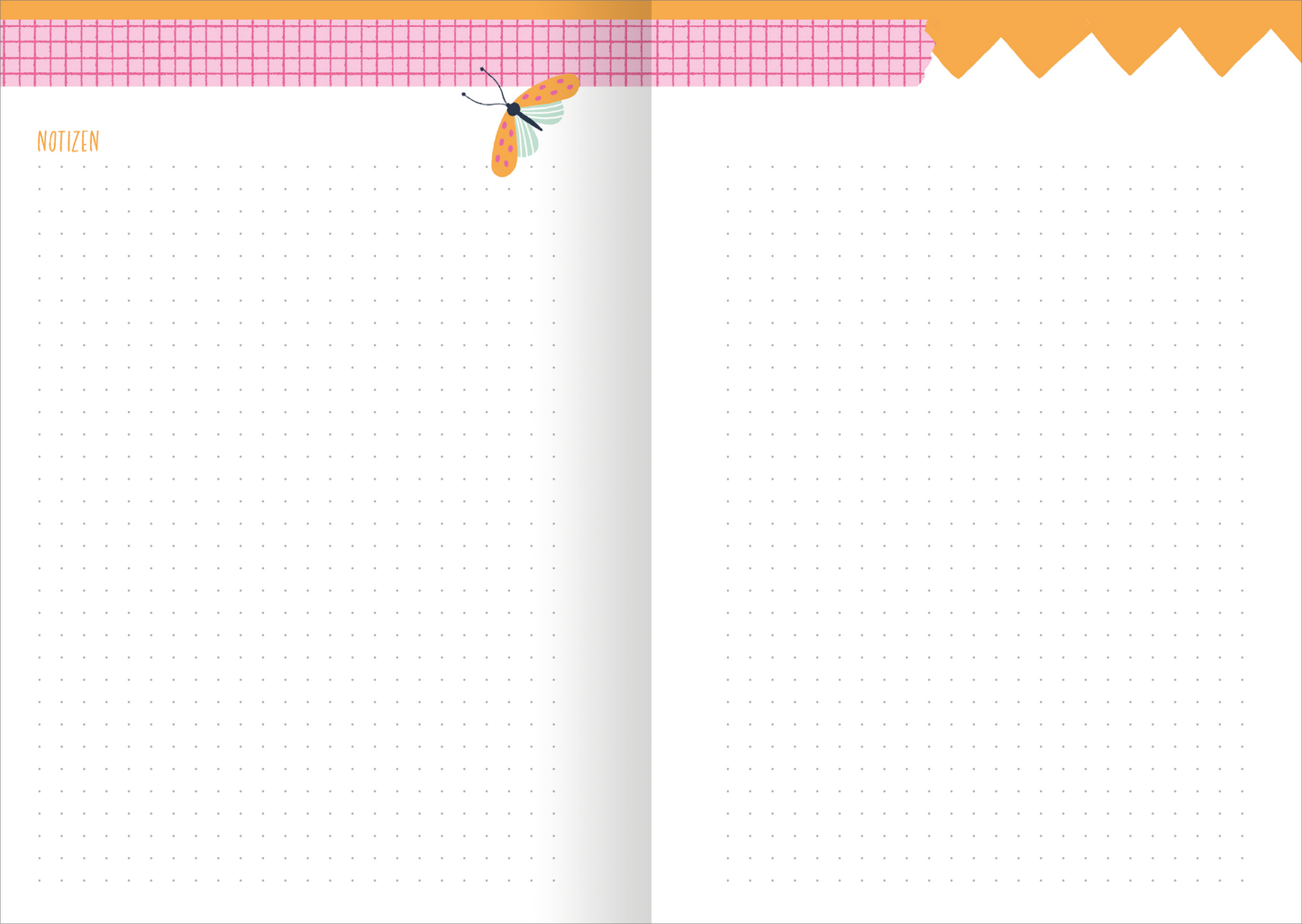 Gezeigt wird eine Innen- oder Zusatzansicht von „I Love to Sparkle – Schulplaner Dream Big!“. Die Doppelseite ist in einem hellen, freundlichen Design gehalten, mit einem quadratischen, karierten oberen Rand in Pink und einem wellenförmigen, orangefarbenen Akzent. Oben links steht das Wort „Notizen“ in sanfter, sehr gut lesbarer Schrift. Ein zart gezeichnetes Schmetterlingsmotiv rundet die Gestaltung ab und fügt eine verspielte Note hinzu. Die Seiten sind mit einem Punktmuster...