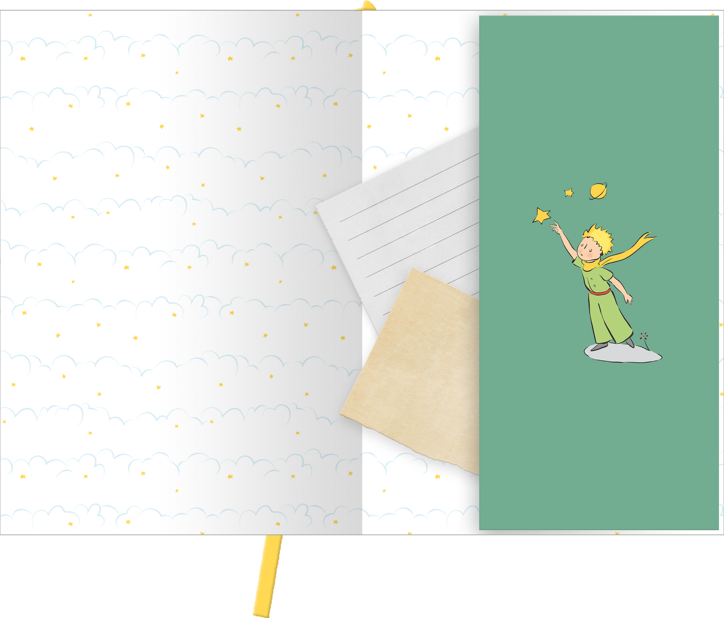 Gezeigt wird eine Innen- oder Zusatzansicht von „myNOTES Papeterie: Der Kleine Prinz Notizbuch A5“. Die Ansicht zeigt eine sanfte Farbkombination aus weißem und hellgrünem Hintergrund, verziert mit Wolken und kleinen gelben Sternen. Auf der linken Seite befinden sich linierte Seiten, während die rechte Seite eine Illustration des kleinen Prinzen in einem grünen Outfit zeigt, der fröhlich einen Stern in der Hand hält. Ein beige-farbenes Notizblatt ergänzt das Gesamtbild.