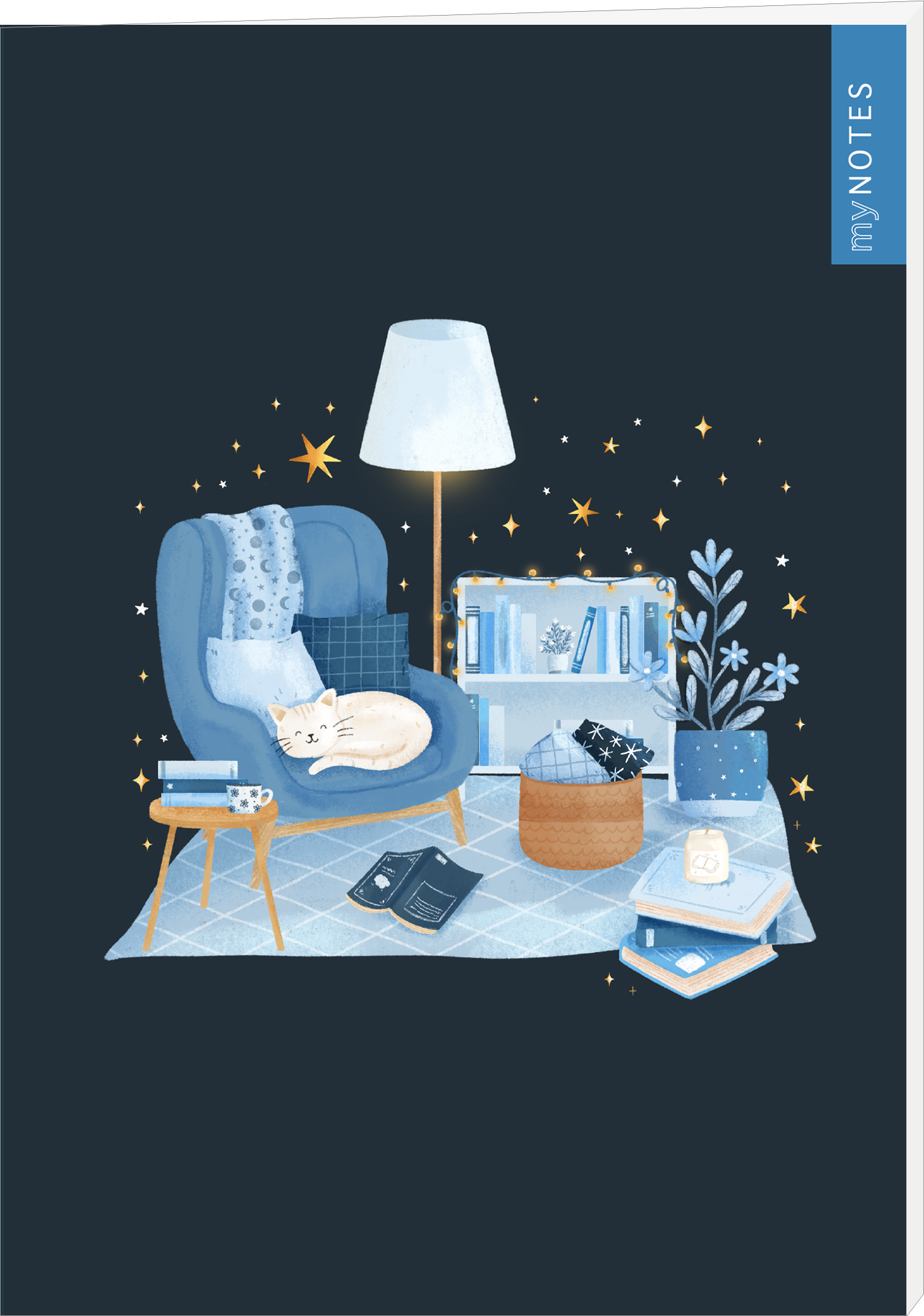 Das Buchcover zeigt einen gemütlichen Lesesessel in kräftigem Blau, auf dem eine weiße Katze entspannt liegt. Eine helle Lampe und ein Regal mit Büchern verleihen der Szene Wärme. Umgeben von dekorativen Pflanzen und einer einladenden Decke strahlt das Cover eine heimelige Atmosphäre aus. Im oberen Bereich ist der Schriftzug „myNOTES“ in leuchtendem Blau zu sehen.