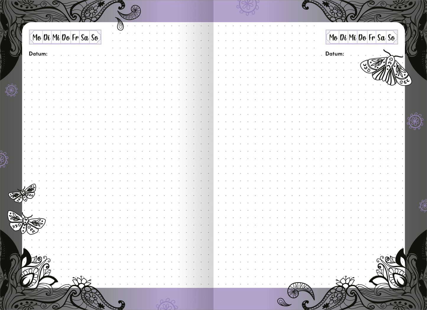 Gezeigt wird eine Innen- oder Zusatzansicht von „My Secret Journal | Tagebuch mit Schloss“. Die Doppelseite präsentiert ein punktiertes Layout mit einem sanften lila Hintergrund. In den oberen Ecken befinden sich Platzhalter für Wochentage, während die Seitenränder mit filigranen, schwarz-weißen Schmetterlingen und ornamentalen Mustern verziert sind. Die Typografie ist klar und gut lesbar, geeignet für Eintragungen von Daten und Gedanken.