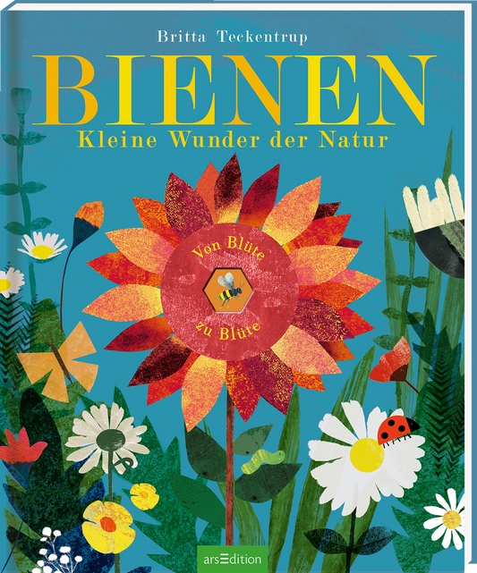 Das Buchcover zeigt eine leuchtend blau-grüne Hintergrundfarbe, die mit bunten, stilisierten Blumenmotiven dekoriert ist. Im Vordergrund entfaltet eine große, rot-orangefarbene Blume ihre Blütenblätter, umgeben von weiteren farbenfrohen Pflanzen, darunter weiße und gelbe Blumen. Der Titel „BIENEN“ ist in großen, gelben Buchstaben oben platziert, während darunter der Untertitel „Kleine Wunder der Natur“ in einer schlichten Schrift steht. Ein gelbes Sechseck mit Bienenmotiven ist...