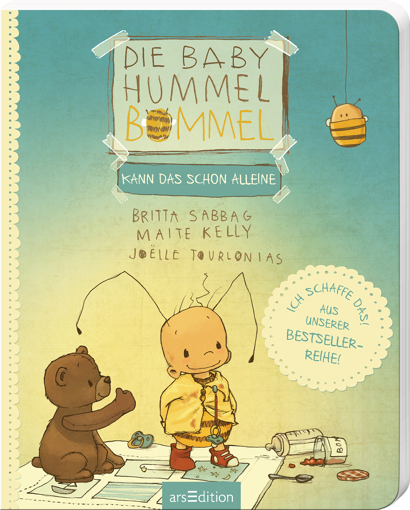 Das Cover zeigt einen niedlichen, kichernden Jungen mit einem runden Kopf, der einen gelben Overall trägt und mit einem kleinen Bären spielt. Der Hintergrund ist in sanften Blau- und Hellgrüntönen gehalten, während ein gelber Schmetterling und eine Hummel das Bild lebendig machen. Oben befindet sich der Titel „Die Baby Hummel Bommel“ in verschnörkelter Schrift, darunter der Untertitel „Kann das schon alleine“. Am unteren Rand ein farbiger Ausruf „Ich schaffe das aus unserer...
