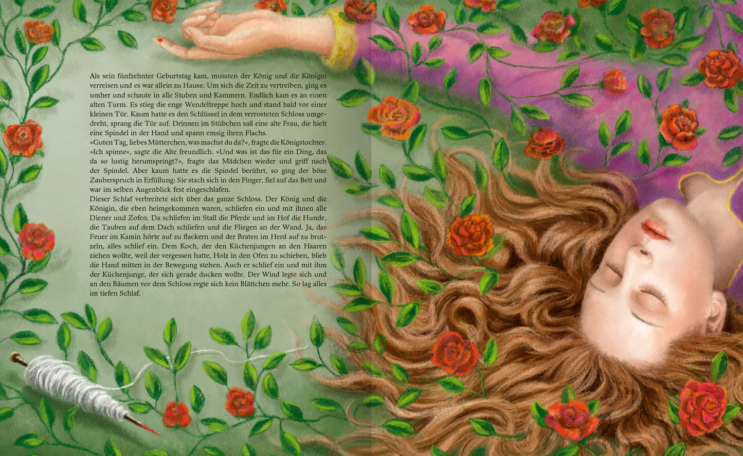 Gezeigt wird eine Innen- oder Zusatzansicht von „Mein großer Märchenschatz“. Die Illustration präsentiert eine schlafende Prinzessin mit langen, lockigen, braunen Haaren. Um sie herum blühen rote Rosen, die sich lebhaft auf einem hellgrünen Hintergrund abheben. Die Farben sind warm und einladend. Der Text auf der linken Seite ist in einer klaren, gut lesbaren Schriftart gehalten, die den märchenhaften Charakter unterstreicht. Die kompositorische Anordnung sorgt für eine harmonische...