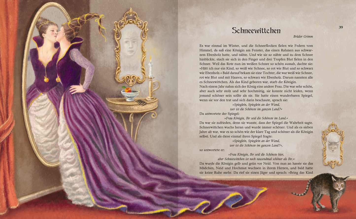 Gezeigt wird eine Innen- oder Zusatzansicht von „Mein großer Märchenschatz“. Auf der linken Seite ist eine Illustration einer Königin in einem eleganten, violetten Kleid mit auffälligen goldenen Akzenten abgebildet. Sie steht vor einem Spiegel, der eine geisterhafte Figur zeigt. Die rechte Seite enthält den Text „Schneewittchen“ in einer verschnörkelten, gut lesbaren Schrift. Der Hintergrund ist in sanften Grau- und Cremetönen gehalten, wodurch die zentralen Elemente...