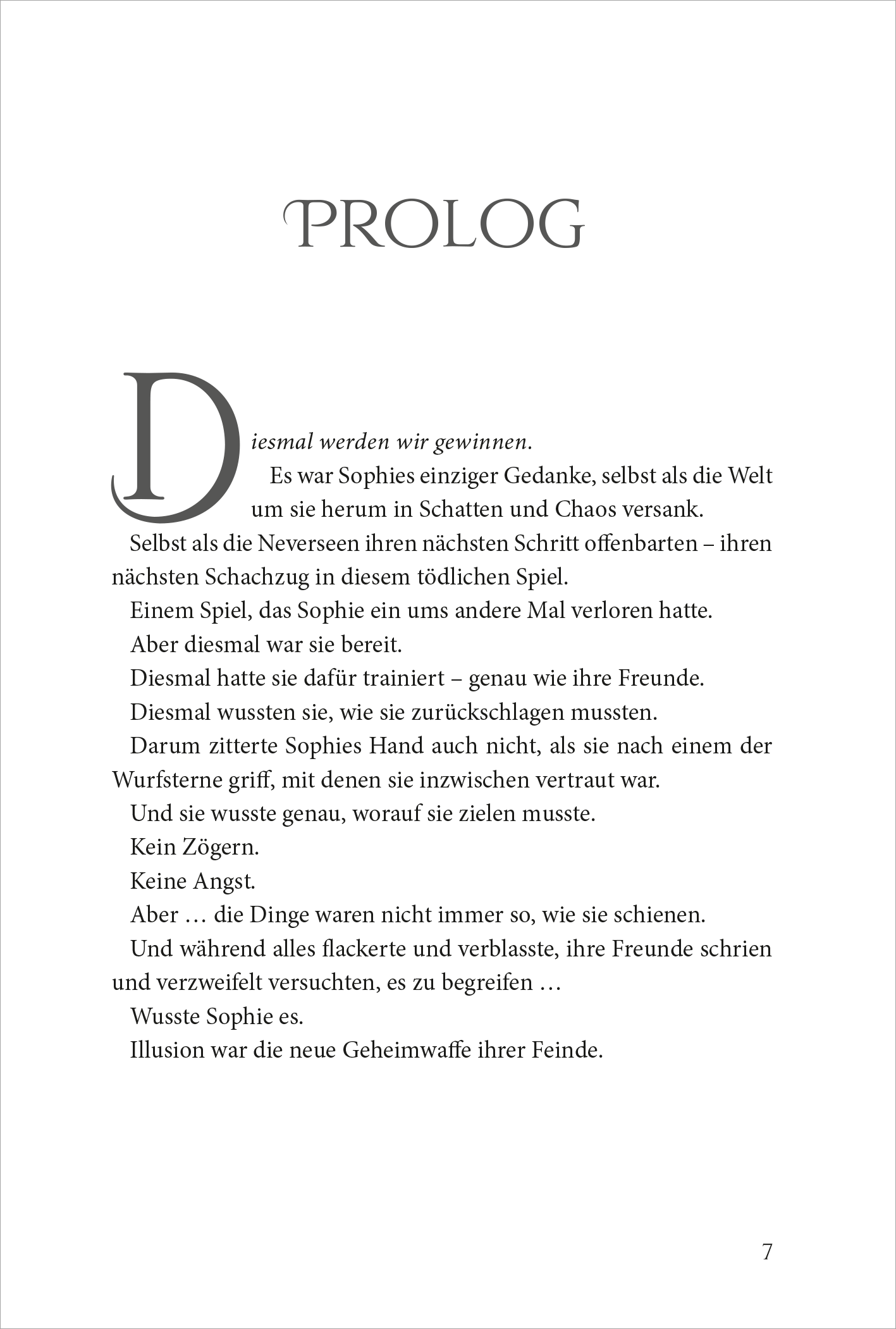 Gezeigt wird eine Innen- oder Zusatzansicht von „Keeper of the Lost Cities – Der Angriff“. Der Text ist in einem einheitlichen, gut lesbaren Layout angeordnet, mit Absätzen, die den Lesefluss fördern. Dunkle Schrift in klassischem Schwarz sorgt für hohen Kontrast und Lesekomfort.