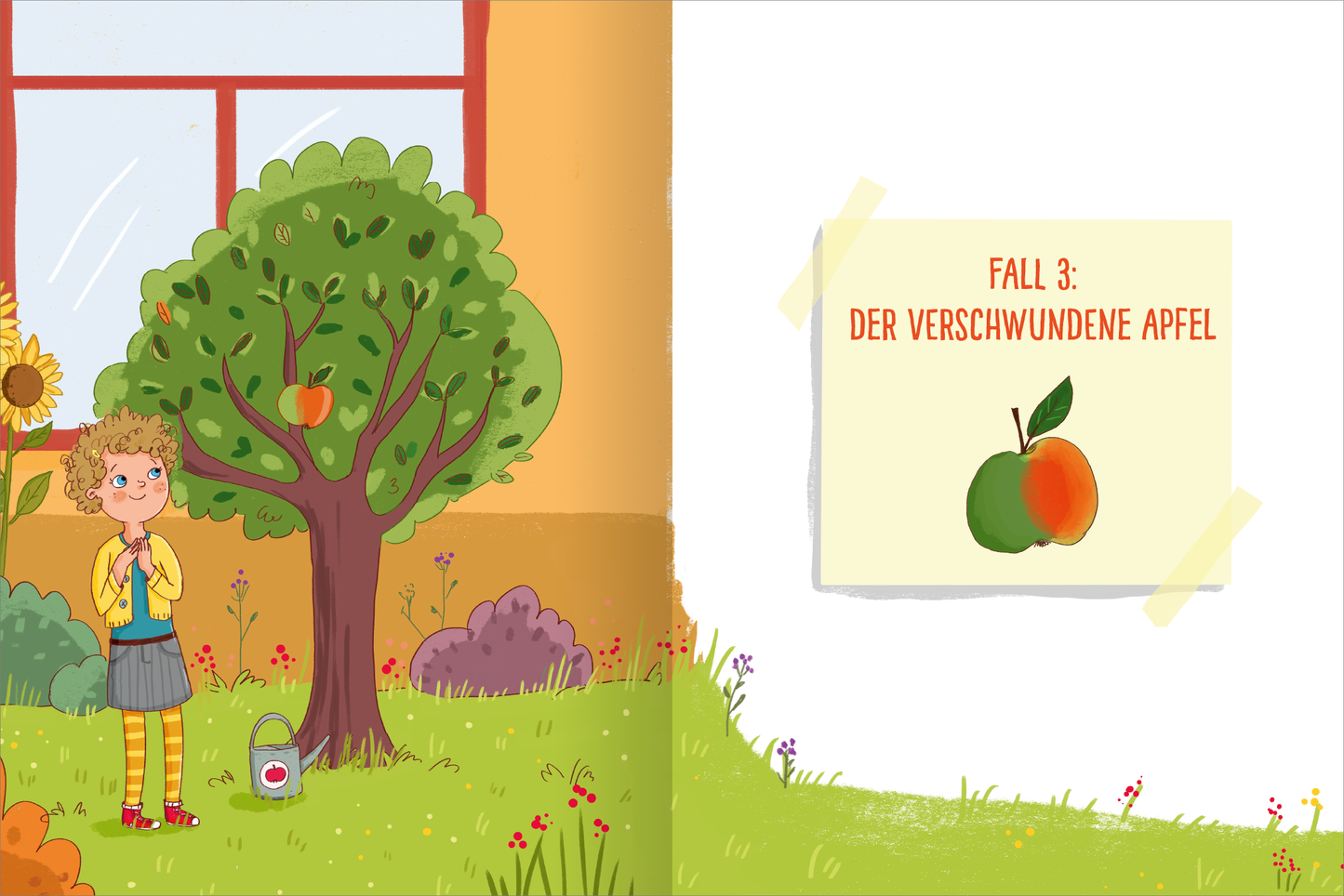 Gezeigt wird eine Innen- oder Zusatzansicht von „Die Fuchsbande“. Auf der linken Seite ist ein grüner Apfelbaum mit einem leuchtend orangefarbenen Apfel zu sehen, umgeben von bunten Blumen im Gras. Ein Mädchen mit lockigem, blondem Haar steht in einem gestreiften Oberteil und einem Rock vor dem Baum, mit einem Eimer in der Hand. Rechts ist die Überschrift „FALL 3: DER VERSCHWUNDENE APFEL“ in kräftigem Rot auf weißem Hintergrund abgebildet, umrahmt von einer sanften, gelben Kontur.