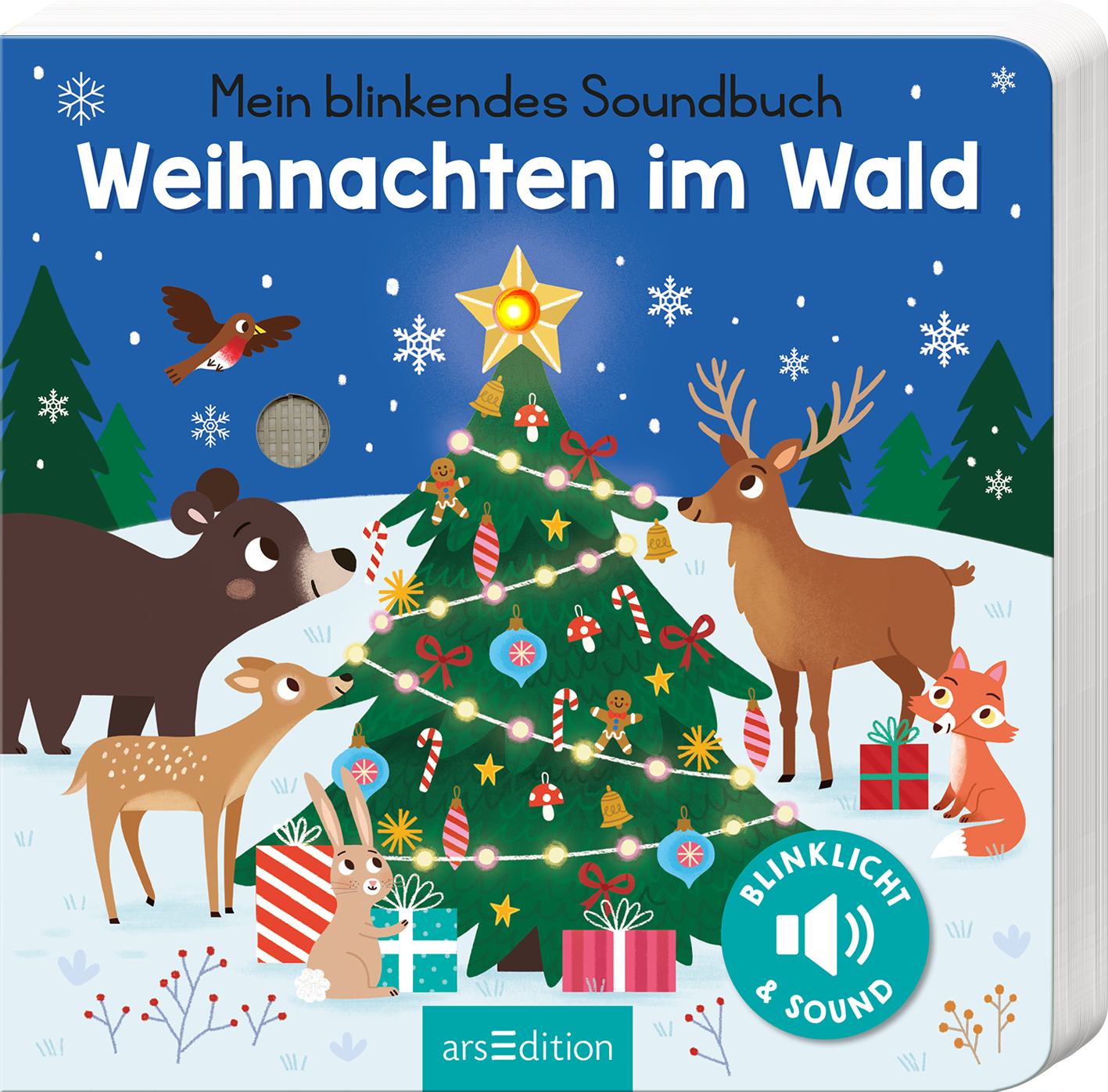 Auf dem Buchcover ist eine fröhliche Weihnachtswaldszene zu sehen. Ein prächtig geschmückter Weihnachtsbaum mit bunten Lichtern und einer leuchtenden Sternspitze steht im Mittelpunkt. Um ihn herum versammeln sich niedliche Tiere wie ein Bär, ein Reh, ein Hase und ein Fuchs, die aufmerksam in die winterliche Umgebung schauen. Der Himmel ist in einem tiefen Blau gehalten, was eine festliche Atmosphäre schafft. Oben links steht der Titel „Mein blinkendes Soundbuch Weihnachten im Wald“ in...