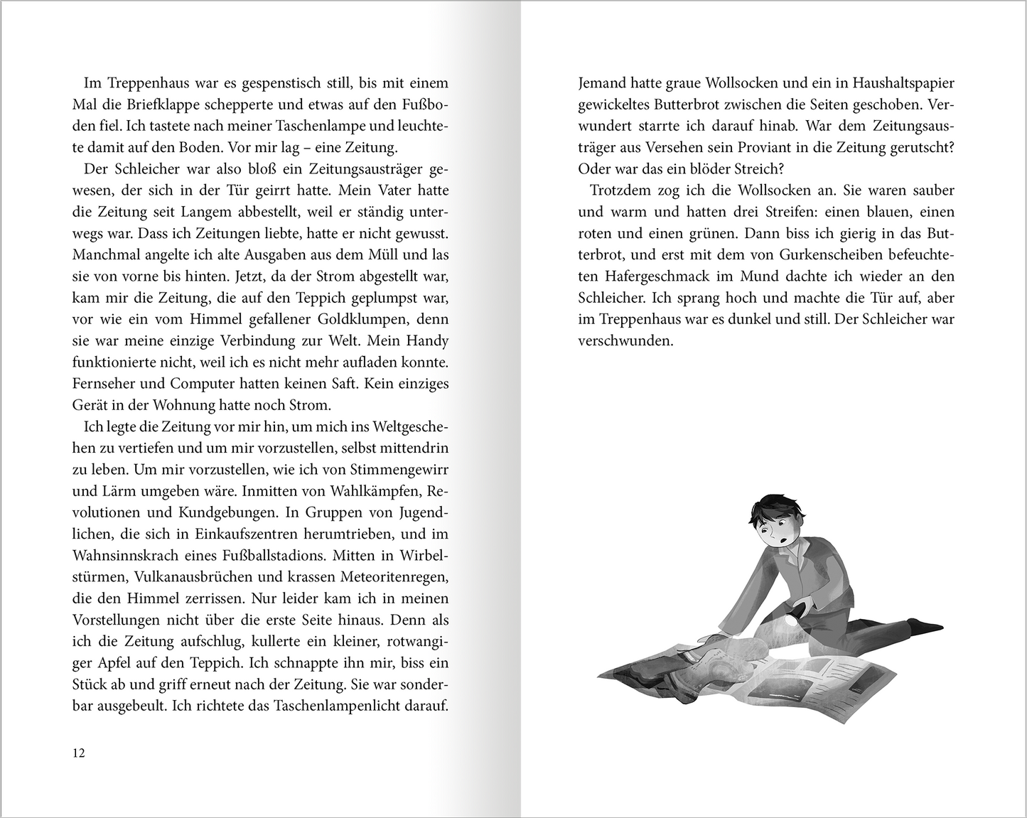 Gezeigt wird eine Innenansicht von „Die Stadt der kleinen Wunder“. Die Seite enthält zwei Spalten mit Fließtext in schwarzer Schrift auf hellem Hintergrund. Die Schrift ist gut lesbar und weist eine klare Typografie auf. Links ist der Text über eine Person und eine Zeitung angeordnet, während rechts eine Illustration eines Jungen mit grauen Wollsocken abgebildet ist. Der Junge sitzt auf einem Teppich und schaut mit neugierigem Ausdruck auf die Zeitung. Die gesamte Gestaltung ist...