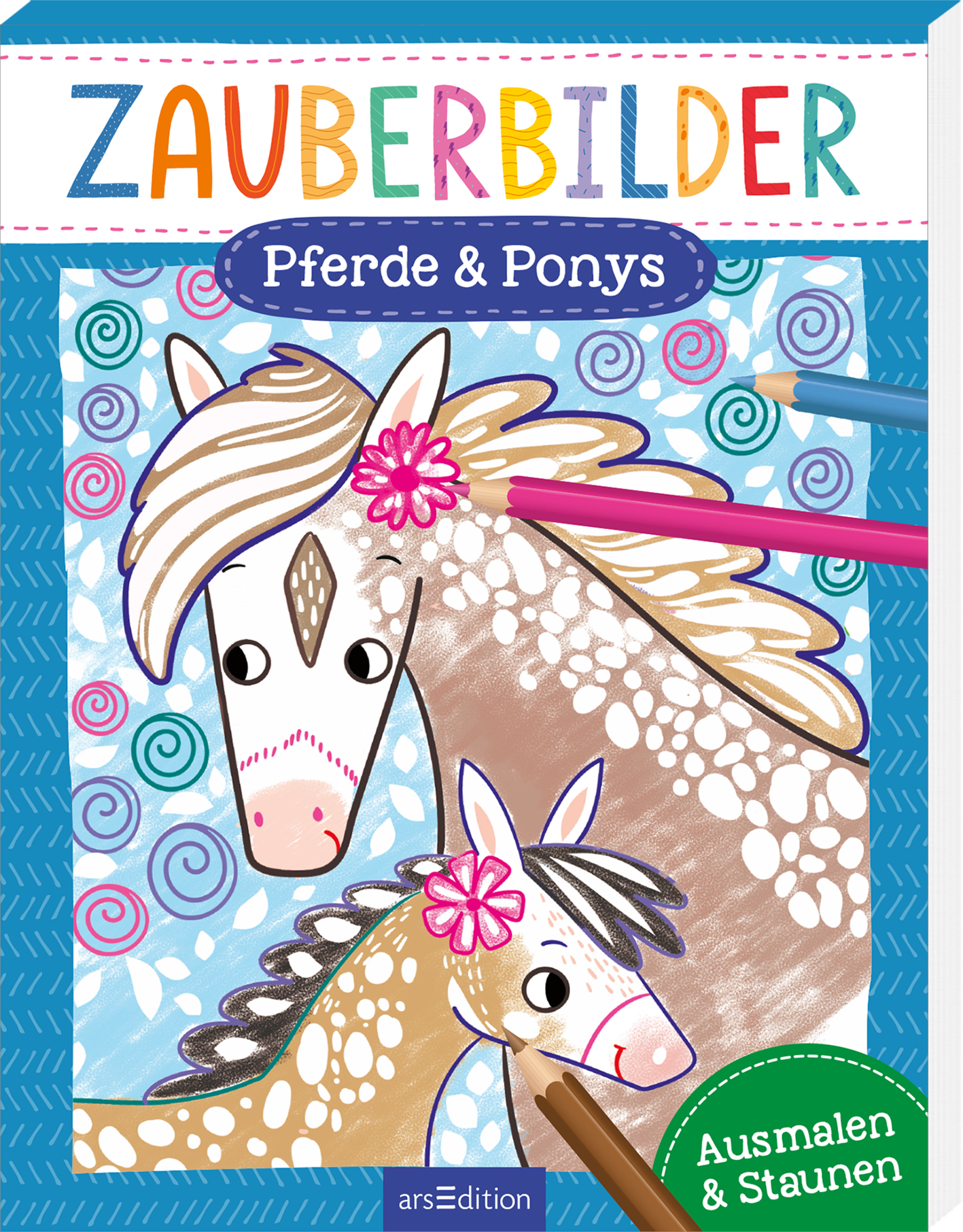 Man sieht die 3D-Ansicht des Malblocks. Auf dem Buchcover sind zwei verspielte Pferde und Ponys abgebildet, die in sanften Pastellfarben gestaltet sind. Die Tiere haben große, freundliche Augen und sind mit lebhaften Mustern verziert. Im oberen Bereich steht der Titel „ZAUBERBILDER“ in bunten, fröhlichen Buchstaben, während darunter „Pferde & Ponys“ in einer blauen Sprechblase erscheint. Ein grüner Button mit dem Text „Ausmalen & Staunen“ ist in der rechten unteren Ecke...