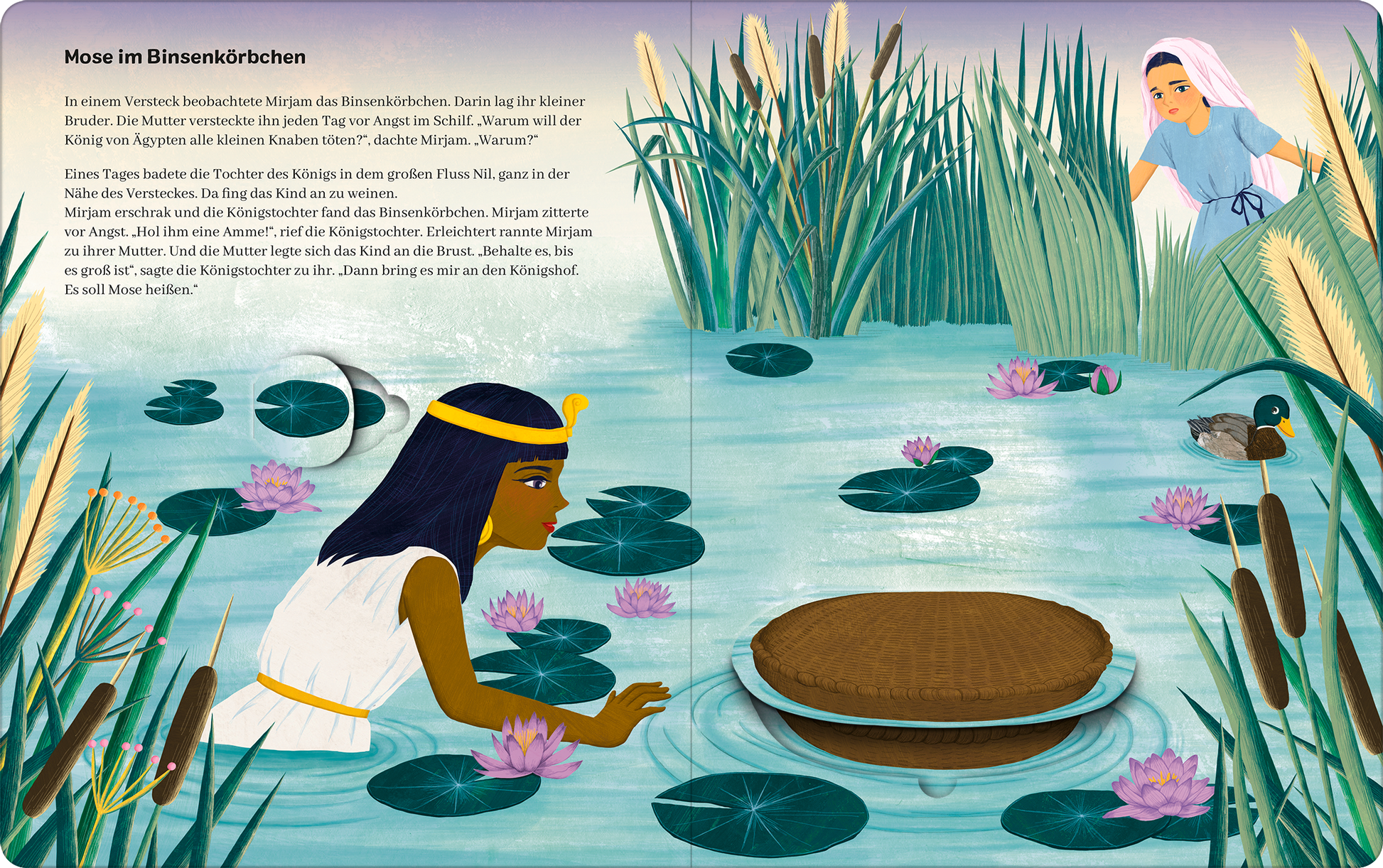 Gezeigt wird eine Innen- oder Zusatzansicht von „Meine große Taufbibel mit Klappen“. Die Szene zeigt eine malerische Darstellung am Ufer eines Flusses mit Seerosen und Schilf. Eine junge ägyptische Prinzessin in einem weißen Gewand mit goldener Krone kniet am Wasser, während sie ein Binsenkörbchen untersucht. Im Hintergrund ist eine weitere Frau sichtbar, die aufmerksam zuschaut. Die sanften Farben grün und blau dominieren die Illustration, während die Klarheit der Typografie den...