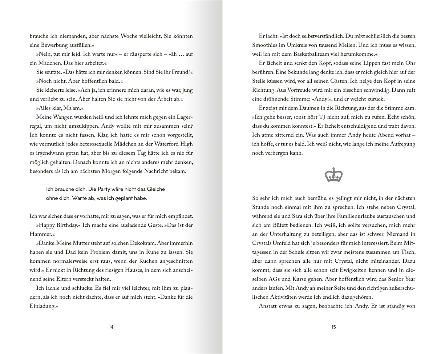 Gezeigt wird eine Innenansicht von „My Hot British Boyfriend“. Die Seiten zeigen eine klare, gut lesbare Schriftart in Schwarz auf weißem Hintergrund. Die Textblöcke sind gleichmäßig strukturiert und bieten ausreichende Zeilenabstände. Dezente grafische Elemente, darunter eine Krone, fügen sich harmonisch in das Layout ein. Der Text vermittelt eine lebendige Unterhaltung zwischen den Charakteren und ist in einem ansprechenden, modernen Stil gestaltet.