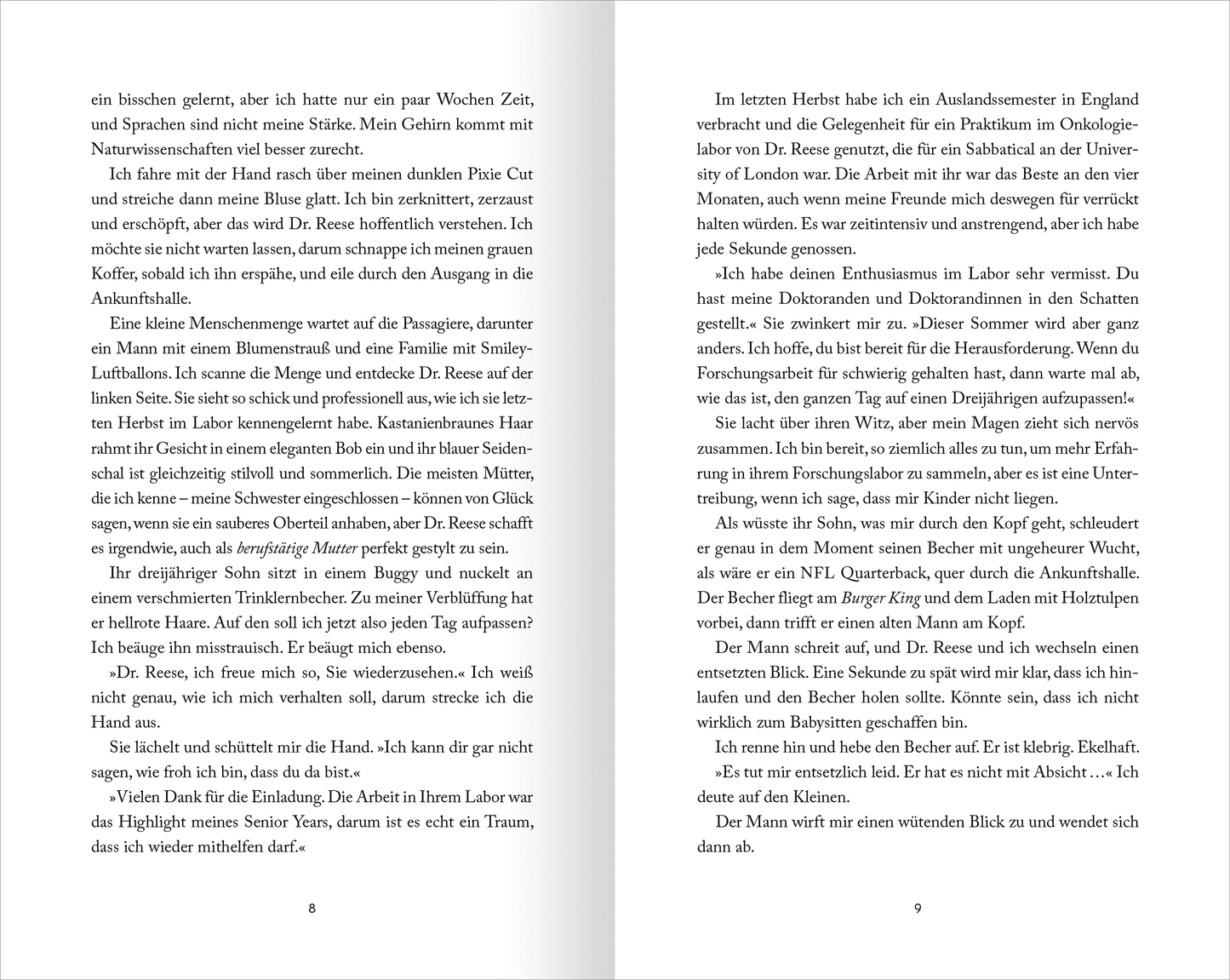Gezeigt wird eine Innenansicht von „My Hot Dutch Boyfriend“. Auf der linken Seite ist der Text in schwarzer Schrift auf einem hellen, leicht strukturierten Seitenhintergrund zu sehen. Die Schriftart ist klar und gut lesbar, mit einer großzügigen Schriftgröße.