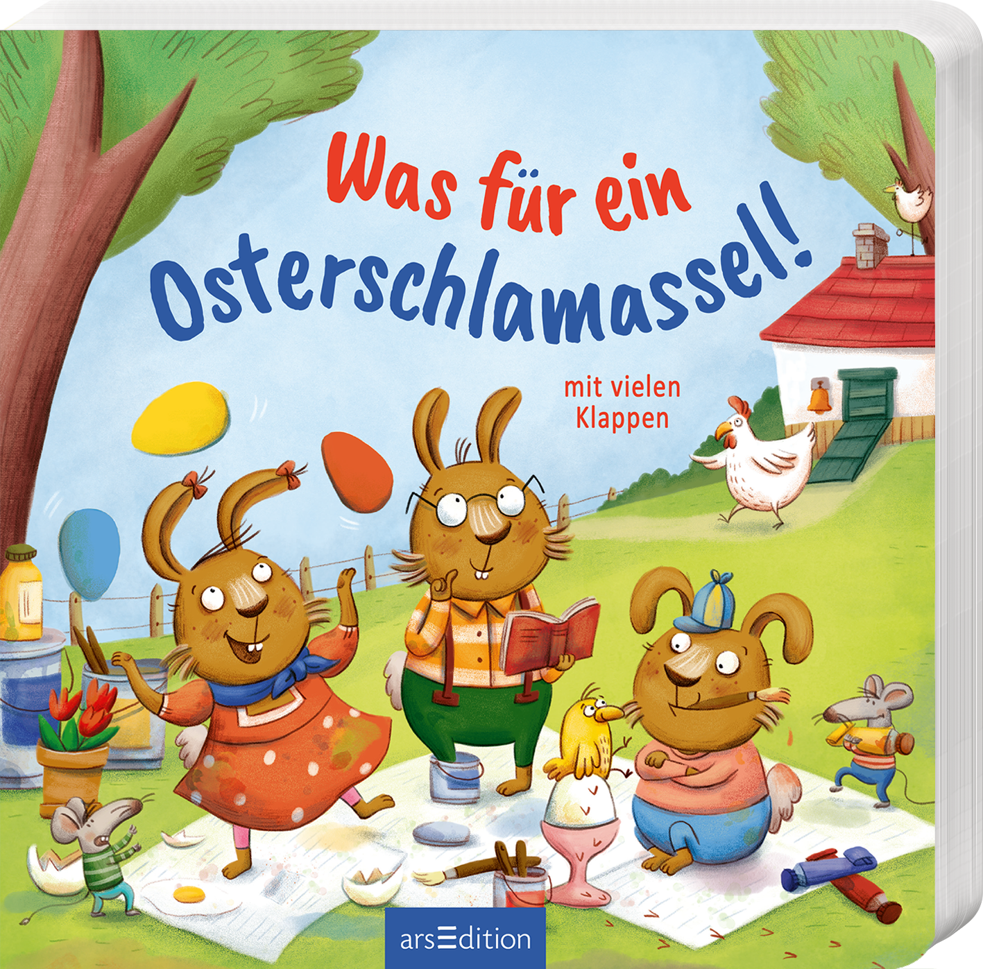 Das Buchcover zeigt eine fröhliche Osterrunde mit drei drolligen Hasen, die in bunten Outfits miteinander interagieren. Der Titel „Was für ein Osterschlamassel!!“ ist lebhaft in roter Schrift oben platziert, während darunter der Hinweis „mit vielen Klappen“ in kleinerer, blauer Schrift erscheint. Die Hasen sind umgeben von farbenfrohen Ostereiern und einer Hühnerfamilie, die für eine lustige, festliche Atmosphäre sorgt. Die Farben sind hell und einladend. Ganz unten mittig steht...