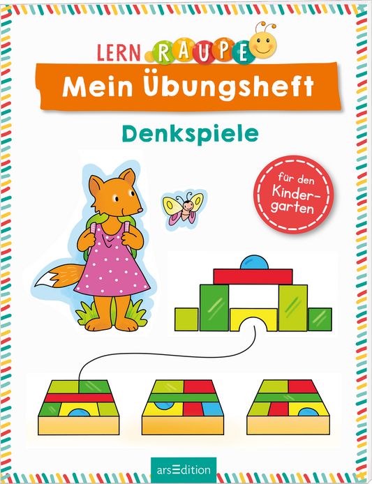 Das Cover zeigt eine fröhliche, orangefarbene Füchsin, die mit einem Schmetterling spielt. Die Füchsin trägt ein lila Kleid mit weißen Punkten. In der oberen Hälfte steht in warmen, orangefarbenen Buchstaben „Mein Übungsheft“. Darunter befindet sich der Schriftzug „Denkspeile“ in blauer Schrift. In der unteren Ecke ist ein roter Kreis mit der Aufschrift „für den Kindergarten“. Bunte Streifen rahmen das Cover ein. Ganz unten mittig steht der Logoschriftzug von arsEdition.