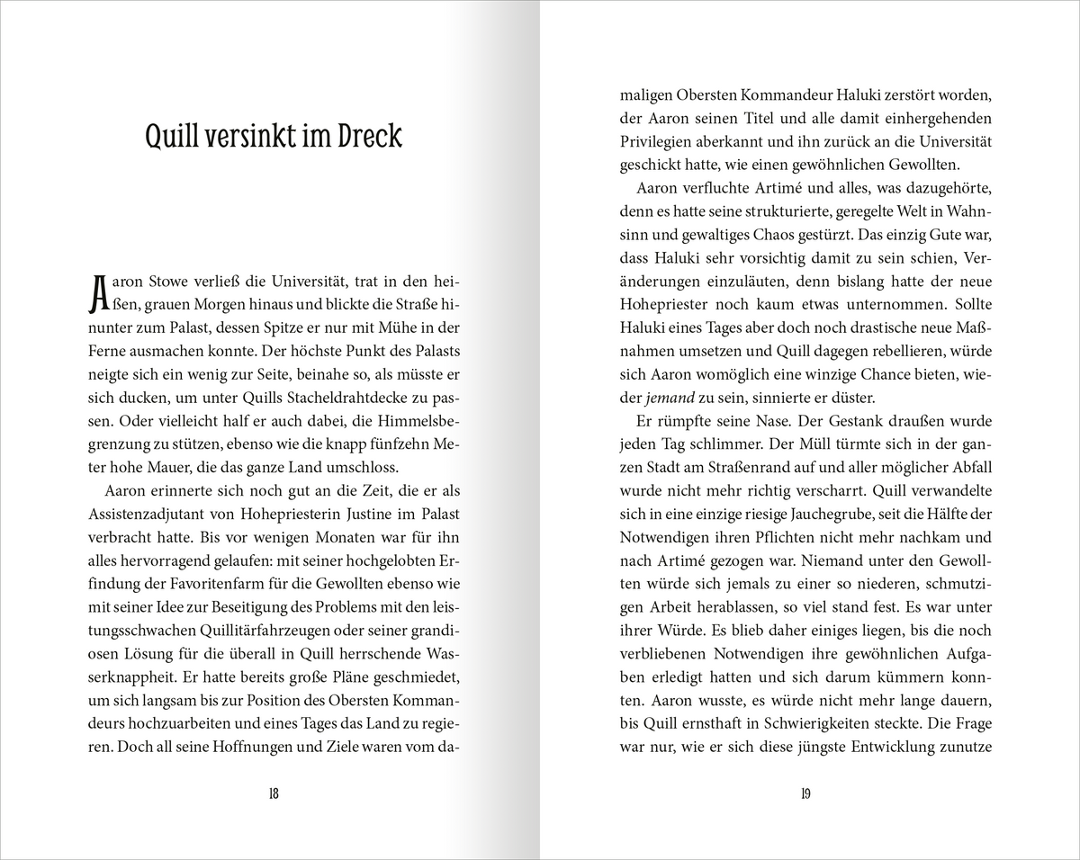 Gezeigt wird eine Innen- oder Zusatzansicht von „Wächter der Magie – Die zwei Schicksale“. Die Seiten zeigen einen zweispaltigen Textaufbau mit klarer Serifenschrift in einem dunklen Ton auf hellem Hintergrund. Auf der linken Seite ist der Titel „Quill versinkt im Dreck“ deutlich hervorgehoben. Die Seitenzahlen sind am unteren Rand platziert.
