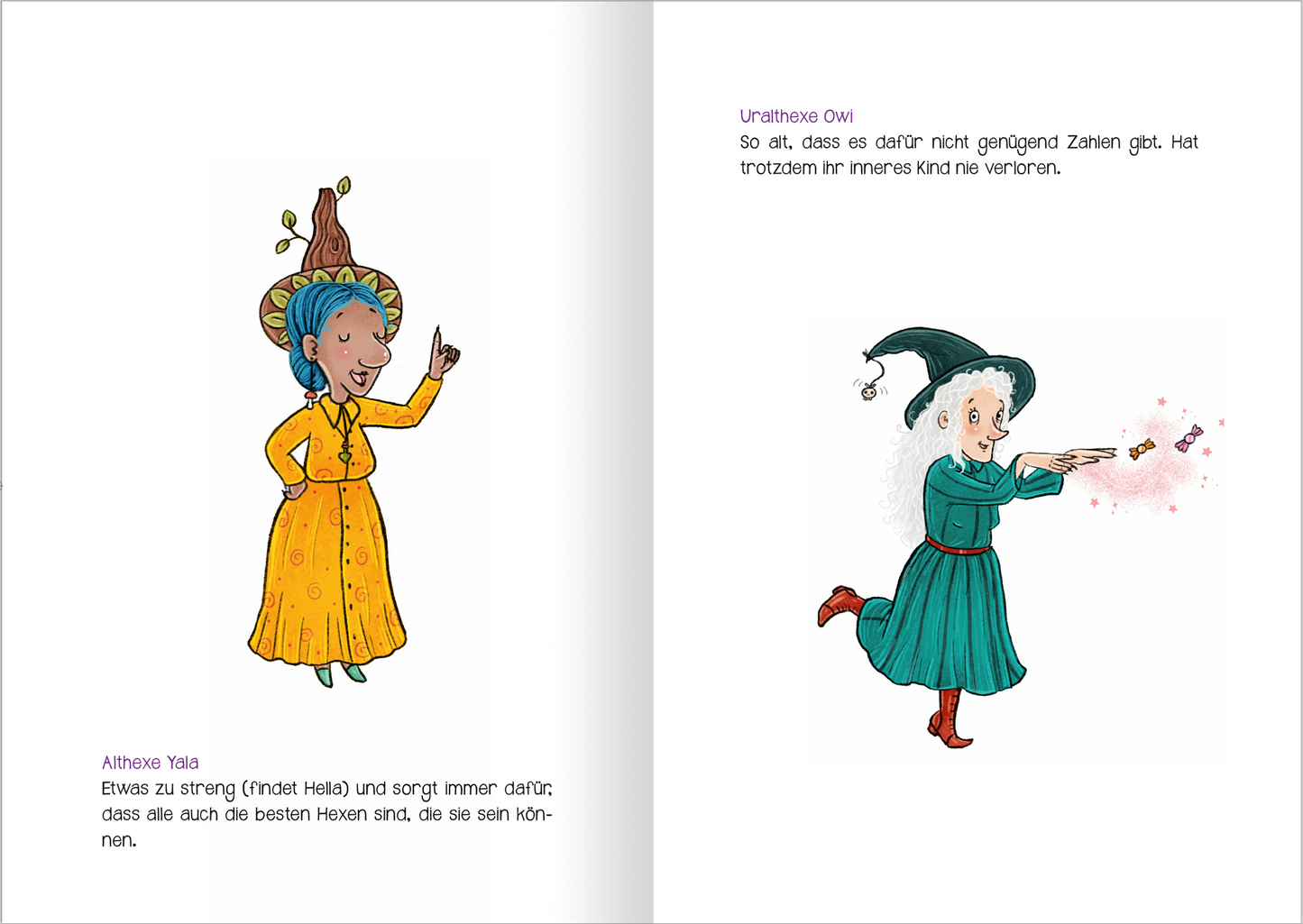 Gezeigt wird eine Innen- oder Zusatzansicht von „Hella Pfefferkessel und die Hexenweihnacht“. Auf der linken Seite ist eine Hexe in einem leuchtend gelben Kleid mit einem blauen Hut und Haaren zu sehen, die eine Hand hebt. Rechts steht eine weitere Hexe in einem grünen Kleid mit weißen Haaren und weist mit einem Finger auf funkelnde Zaubersterne. Der Text ist in einer verspielten, kindgerechten Schrift in lila und schwarz gehalten. Die Illustrationen sind bunt und humorvoll gestaltet.