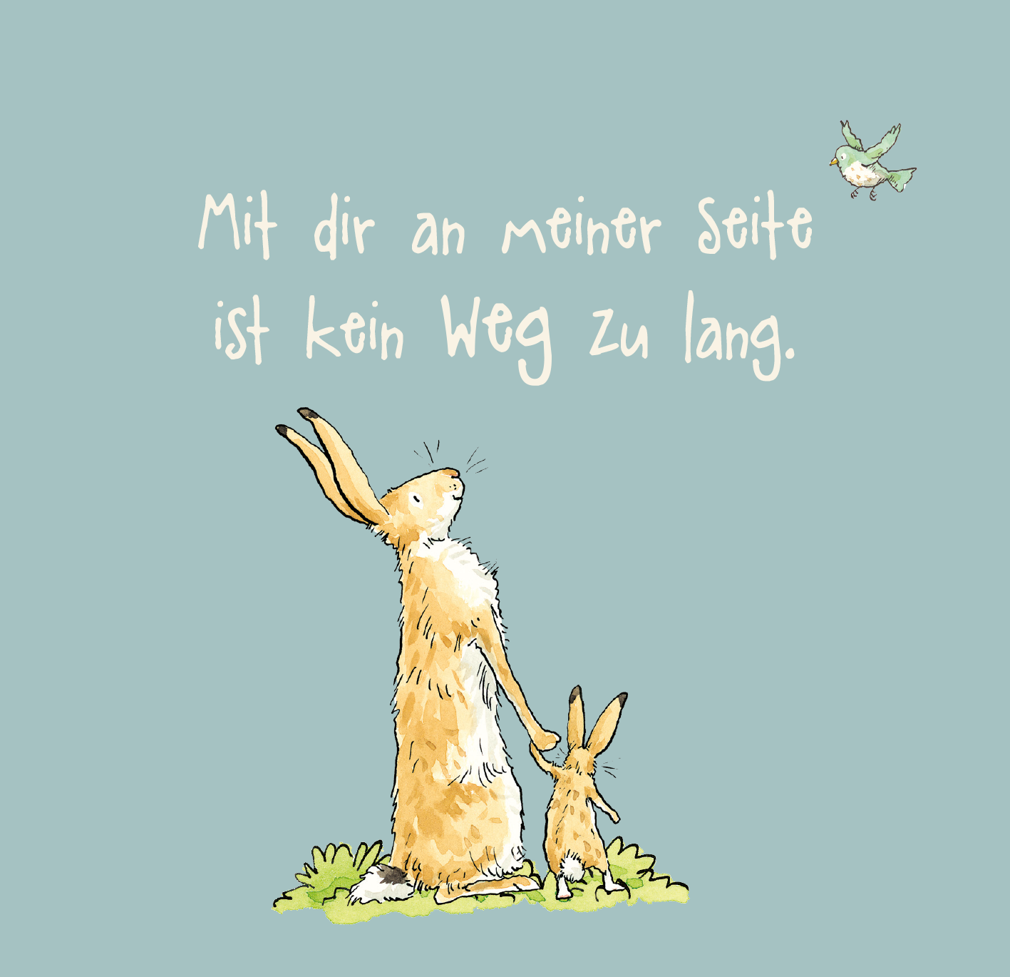 Gezeigt wird eine Innen- oder Zusatzansicht von „Weißt du eigentlich, wie lieb ich dich hab? 99 Gründe, warum ich dich so lieb habe“. Die Illustration zeigt zwei Hasen, die Hand in Hand stehen und in den Himmel schauen. Der Hintergrund ist in sanftem Blau gehalten, während der Text in verspielter, weißer Schrift geschrieben ist: „Mit dir an meiner Seite ist kein Weg zu lang.“ Die Hasen sind in warmen Erdtönen dargestellt, was die liebevolle Stimmung des Motivs unterstreicht.