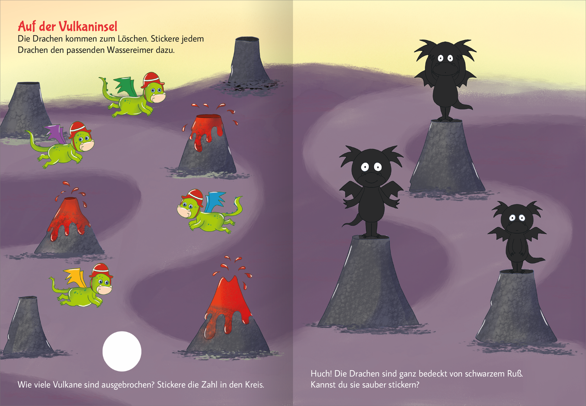 Gezeigt wird eine Innen- oder Zusatzansicht von „Stickern und Rätseln – Drachen“. Die Illustration zeigt bunte, niedliche Drachen, die um Vulkane herumfliegen. Die Drachen sind in unterschiedlichen Farben, darunter Grün und Schwarz, und tragen kleine Hüte. Auf der linken Seite stehen zwei Vulkane mit sprudelnder Lava, während auf der rechten Seite schwarze Drachen auf den Vulkanen sitzen. Die Hintergrundfarbe ist ein sanftes lila, und die Schrift ist klar und freundlich gestaltet.