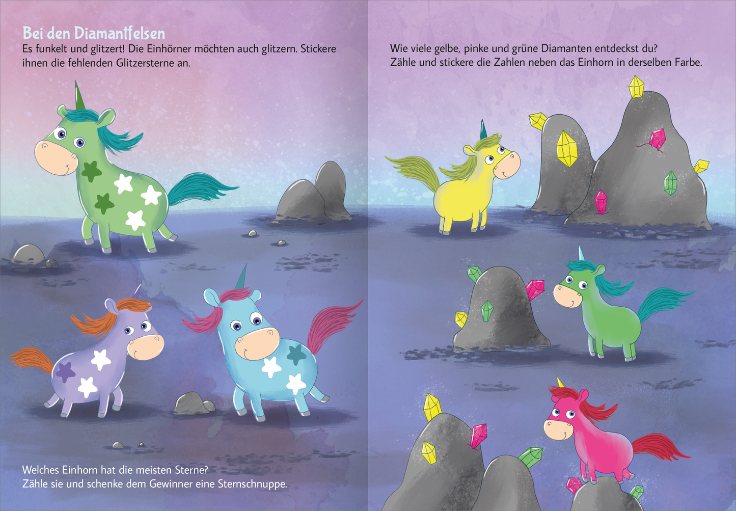 Gezeigt wird eine Innen- oder Zusatzansicht von „Stickern und Rätseln – Einhörner“. Die Illustration zeigt mehrere farbenfrohe Einhörner in verschiedenen Farben, darunter Grün, Blau, Pink und Gelb, die um glitzernde Diamanten auf grauen Felsen gruppiert sind. Der Hintergrund ist in sanften Lilatönen gehalten. Auf der linken Seite befindet sich der Text „Bei den Diamantfelsen“, während rechts eine Aufforderung zum Zählen von Diamanten steht. Die Schriftart ist kindgerecht und...
