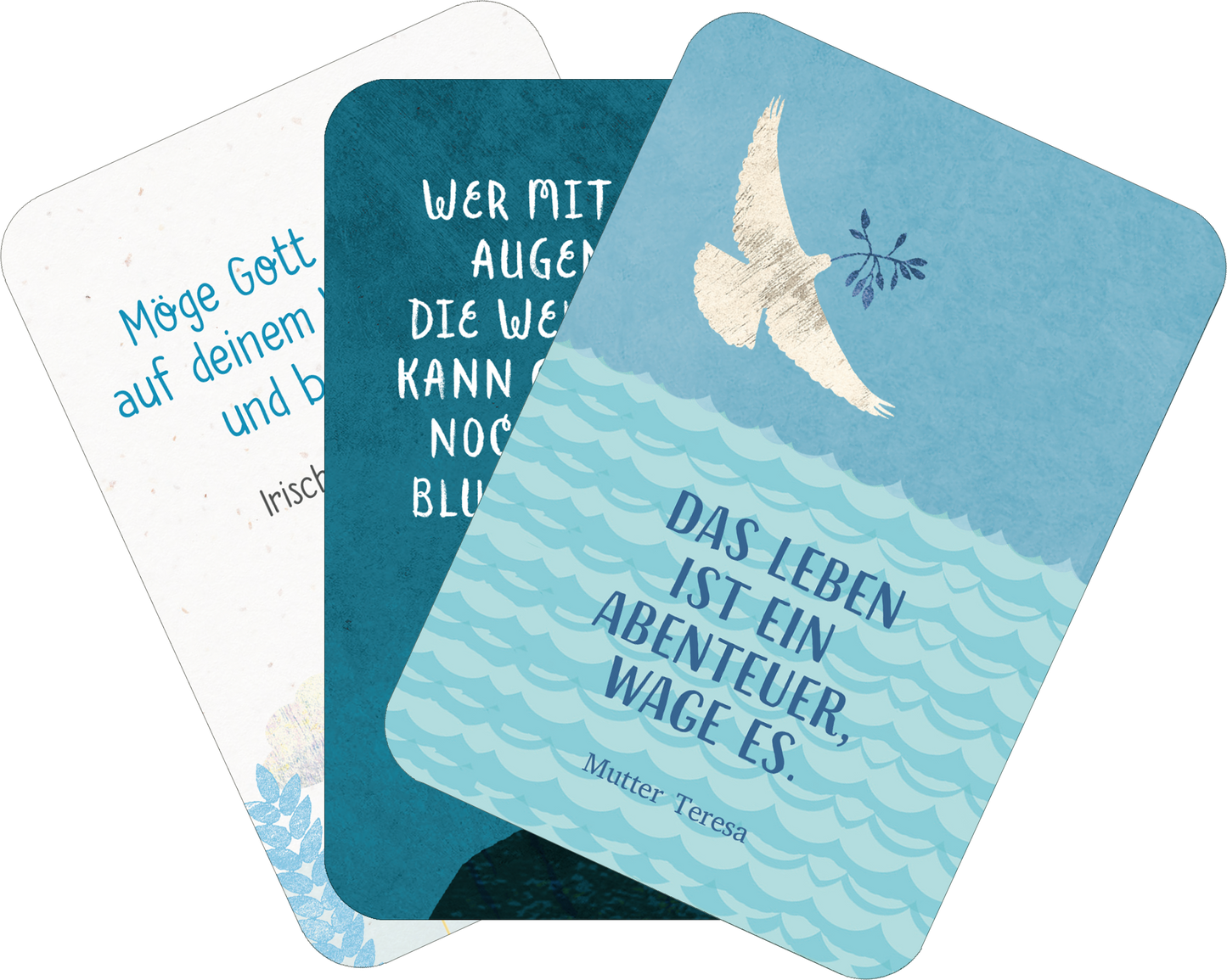 Gezeigt wird eine Innen- oder Zusatzansicht von „Segenswünsche für dich“. Die Ansicht zeigt drei Karten in verschiedenen Farben. Die linke Karte hat einen cremefarbenen Hintergrund mit blauen floralen Elementen und dem Text „Möge Gott auf deinem Weg sein“. Die mittlere Karte ist in einem sanften Blau gehalten, zeigt einen weißen Vogel und trägt den Text „Wer mit offenen Augen die Welt sieht, kann noch viel mehr entdecken“. Die rechte Karte hat einen aquafarbenen Hintergrund mit...