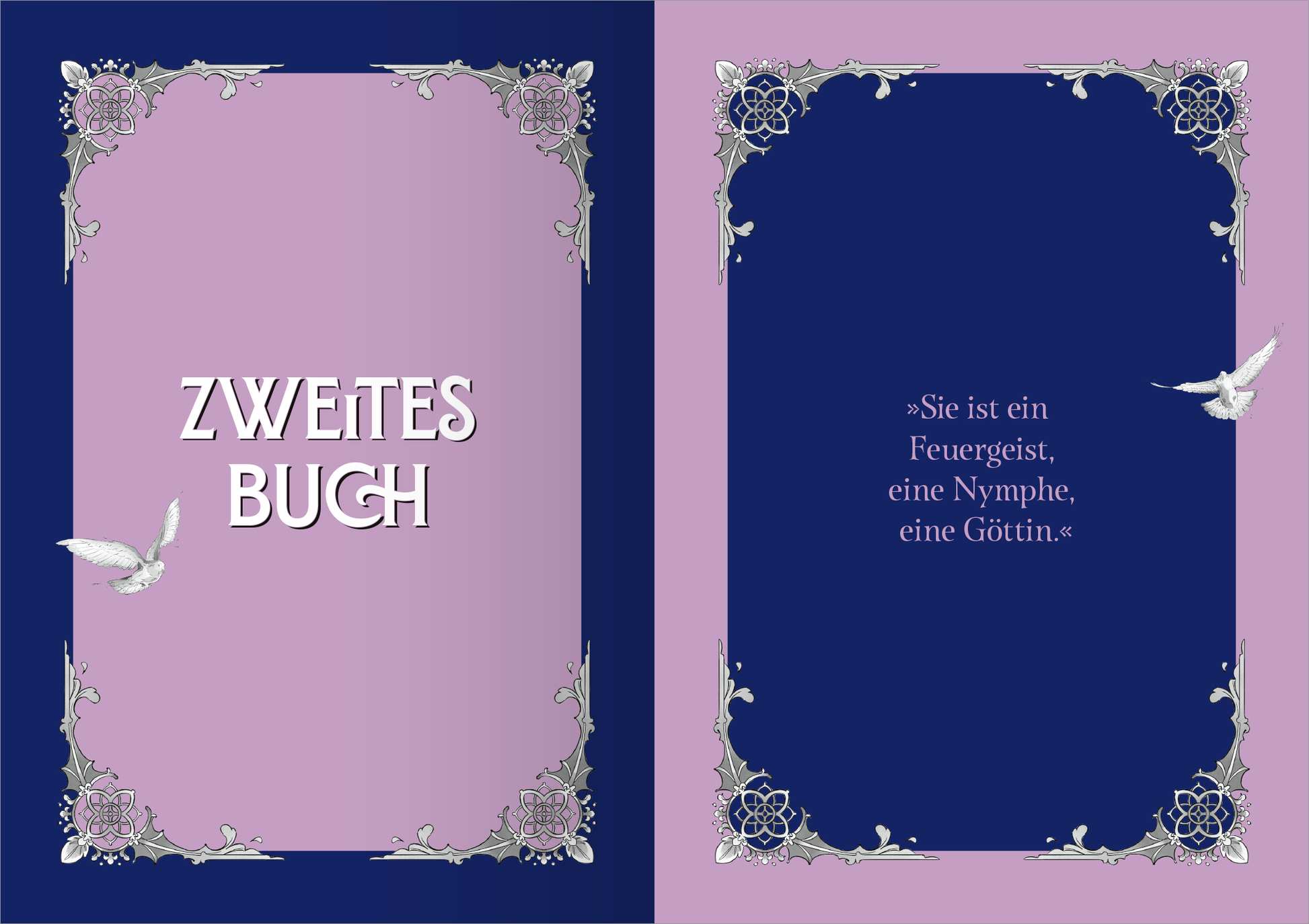 Gezeigt wird eine Innen- oder Zusatzansicht von „Biblioteca Obscura: Der Glöckner von Notre-Dame“. Die linke Seite präsentiert einen sanften lila Hintergrund mit der Aufschrift „ZWETES BUG“ in klarer, weißer Typografie. Die rechte Seite zeigt einen tiefblauen Hintergrund, verziert mit floralen Elementen. Darunter steht das Zitat „Sie ist ein Feuergeist, eine Nymphe, eine Göttin.“ in eleganter Schrift, begleitet von einer stilisierten Taube.