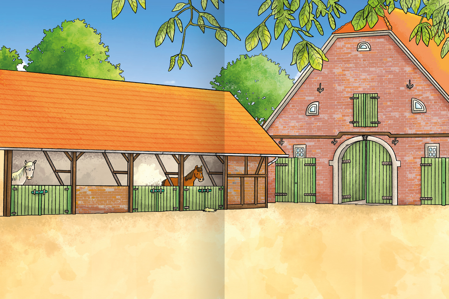 Gezeigt wird eine Innen- oder Zusatzansicht von „Erstes Stickern – Im Sommer“. Die Illustration zeigt einen landwirtschaftlichen Hof mit einem roten Backsteingebäude und einem charakteristischen Satteldach in leuchtendem Orange. Grüne Holzstoren und Türen kontrastieren mit der warmen Farbpalette. Im Stall sind zwei Pferde sichtbar, eines in der Box und das andere am Fenster. Die umgebende Natur ist in sanften Grüntönen gehalten, mit einem strahlend blauen Himmel im Hintergrund.