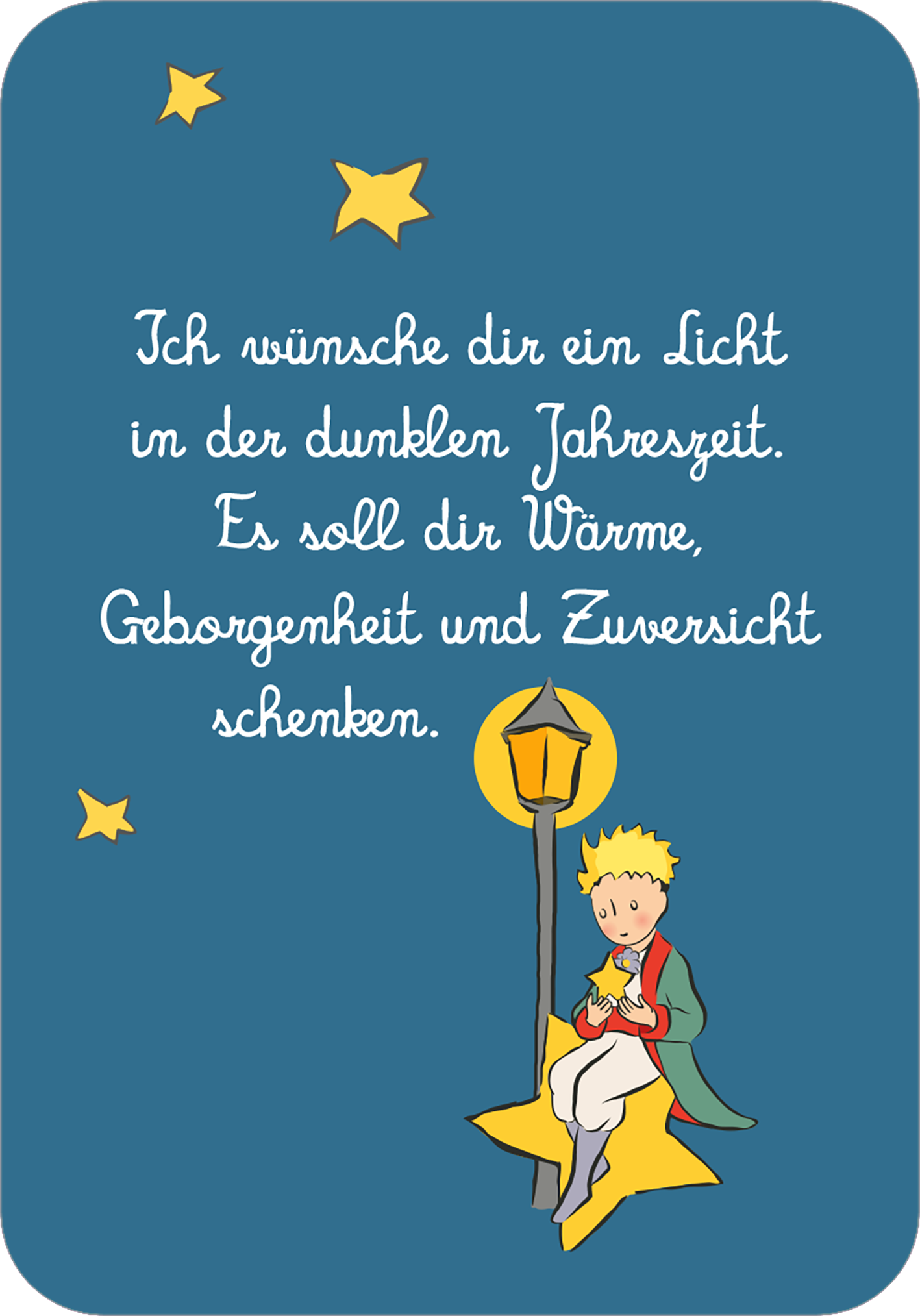 Gezeigt wird eine Innen- oder Zusatzansicht von „Man sieht nur mit dem Herzen gut. Weihnachtswünsche für dich“. Die Illustration zeigt einen kleinen Jungen in pastellfarbenen Kleidern, der auf einer gelben Sternschnuppe sitzt. Er hält ein Buch und blickt zur Straßenlaterne, die warmes Licht ausstrahlt. Der Hintergrund ist in einem kräftigen Blau gehalten. Die Schrift ist handgeschrieben und in weißen Buchstaben gehalten, vermittelt eine freundliche und einladende Atmosphäre, die den...