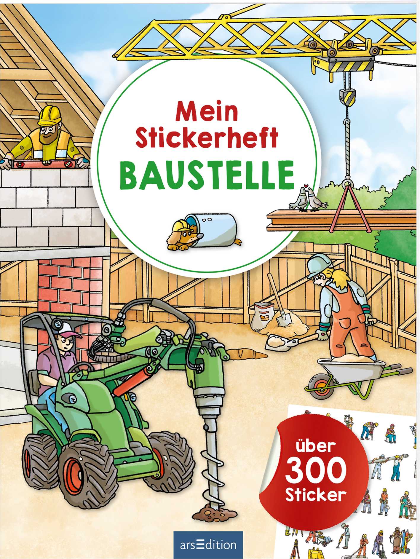 Das Buchcover zeigt eine lebendige Baustelle, auf der verschiedene handwerkliche Aktivitäten stattfinden. Im Vordergrund befindet sich ein grünes Baustellenfahrzeug. Im Hintergrund arbeiten Bauarbeiter auf einem Gerüst und beim Verlegen von Steinen. Der Titel „Mein Stickerheft BAUSTELLE“ ist in auffälligem, grünen Schriftzug innerhalb eines weißen Kreises platziert. In der oberen rechten Ecke erscheint ein roter Button mit „über 300 Sticker“. Ganz unten mittig steht der...