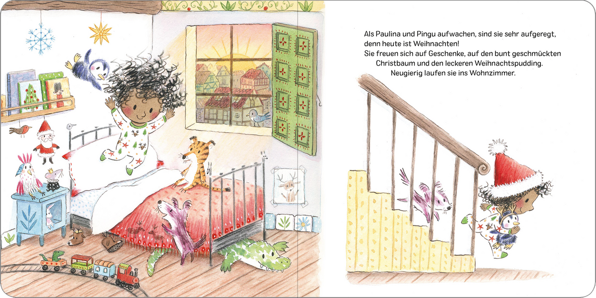 Gezeigt wird eine Innen- oder Zusatzansicht von „Paulina auf der Suche nach Weihnachten“. Die Szene zeigt ein gemütliches Kinderzimmer mit einem bunten Bett und einem Fenster, durch das helles Licht strömt. Paulina, ein Mädchen mit lockigem Haar, trägt einen Schlafanzug, während sie fröhlich auf ihrem Bett sitzt. Um sie herum sind Spielzeug und Weihnachtsdekorationen verteilt. Die Farbpalette ist lebhaft mit warmen Tönen, und die Typografie ist klar und kindgerecht.