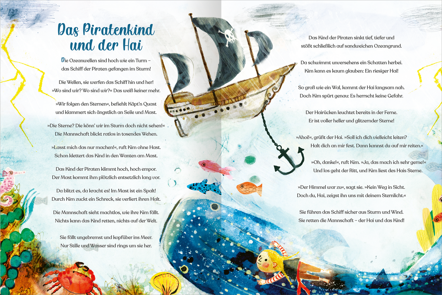 Gezeigt wird eine Innenansicht von „Geschichtenschatz für 4-Jährige“. Die Seite enthält eine farbenfrohe Illustration eines Piratenschiffs mit schwarzer Segel und einem Piratenkind, das neugierig auf das Wasser schaut. Umgeben sind sie von einem lebendigen Meeresumfeld mit Fischen, einem Walfisch und farbenfrohen Korallen. Der Text ist in einer freundlichen, gut lesbaren Schriftart gesetzt und vermittelt eine spannende Geschichte über Abenteuer und Mut in einer fantasievollen...