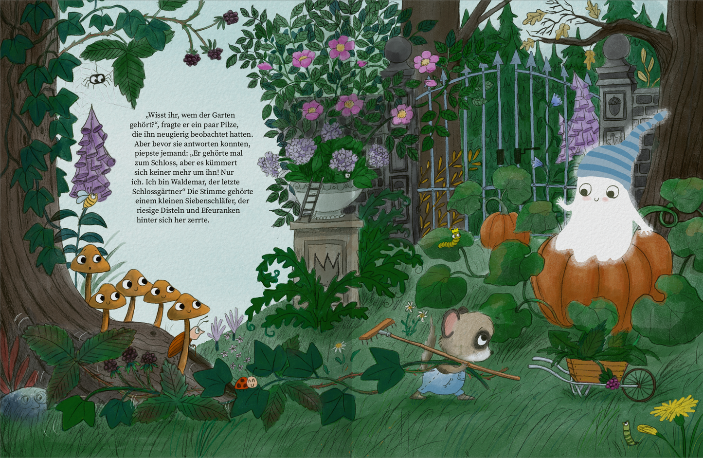 Gezeigt wird eine Innen- oder Zusatzansicht von „KURTI – Das Schlossgespenst“. Die Szene ist lebhaft und bunt gestaltet, mit einem geheimnisvollen Garten voller Pflanzen und bunten Blumen. In der Mitte sitzen ein gespenstischer Charakter mit einem blauen Hut und ein kleiner Tierfreund, der eine Schaufel hält. Hinter ihnen ist ein altehrwürdiges Tor und ein Kürbis, der als Sitzgelegenheit dient. Die Typografie ist freundlich und kindgerecht, die Farben sind kräftig mit vielen...