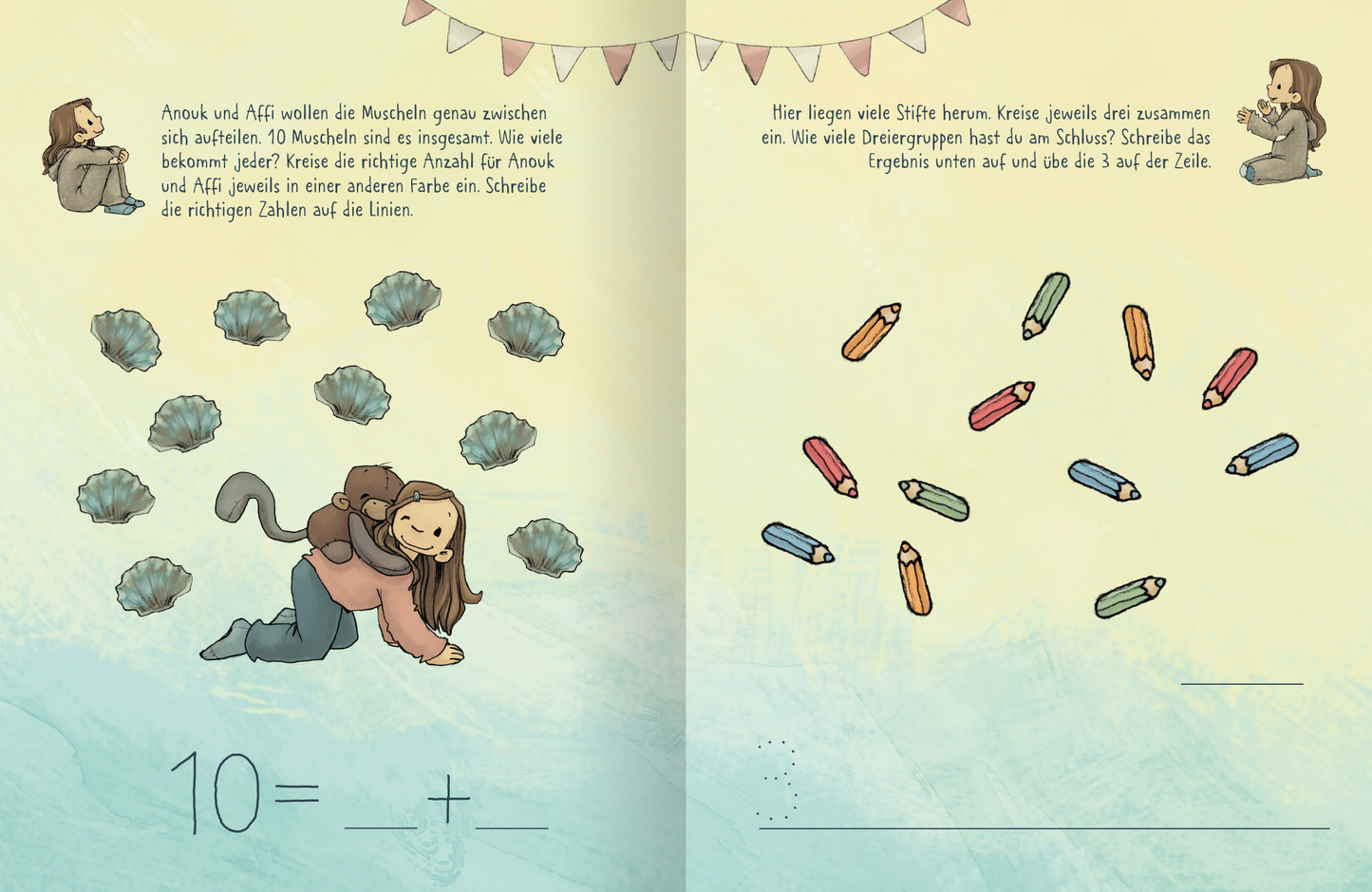 Gezeigt wird eine Innen- oder Zusatzansicht von „Anouk – Erste Zahlen“. Die Seite ist zweigeteilt; links sieht man Anouk und Affi auf einer sanft aquarellierten Hintergrundfarbe in Pastelltönen. Mehrere Muscheln sind um sie herum platziert. Auf der rechten Seite sind viele Buntstifte abgebildet, die unterschiedlich angeordnet sind. Über beiden Seiten sind fröhliche, handschriftliche Aufgabenstellungen in einer runden, freundlichen Schriftart zu finden.