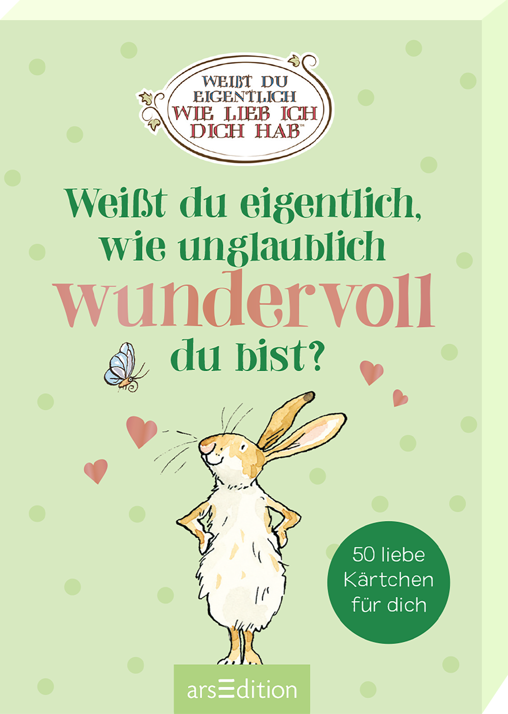 Der Buchcoverhintergrund ist in sanften Pastellgrüntönen gehalten. In der Mitte befindet sich ein fröhlicher Hase, der mit einem herzlichen Ausdruck seine Arme hebt. Oberhalb des Hasen steht in verspielter Schrift der Text „WEISST DU EIGENTLICH WIE LIEB ICH DICH HAB'“, und darunter in größeren, rosafarbenen Buchstaben „Weißt du eigentlich, wie unglaublich wundervoll du bist?“. Ein kleiner Kasten mit dem Text „50 liebe Kärtchen für dich“ ist ebenfalls sichtbar. Ganz...