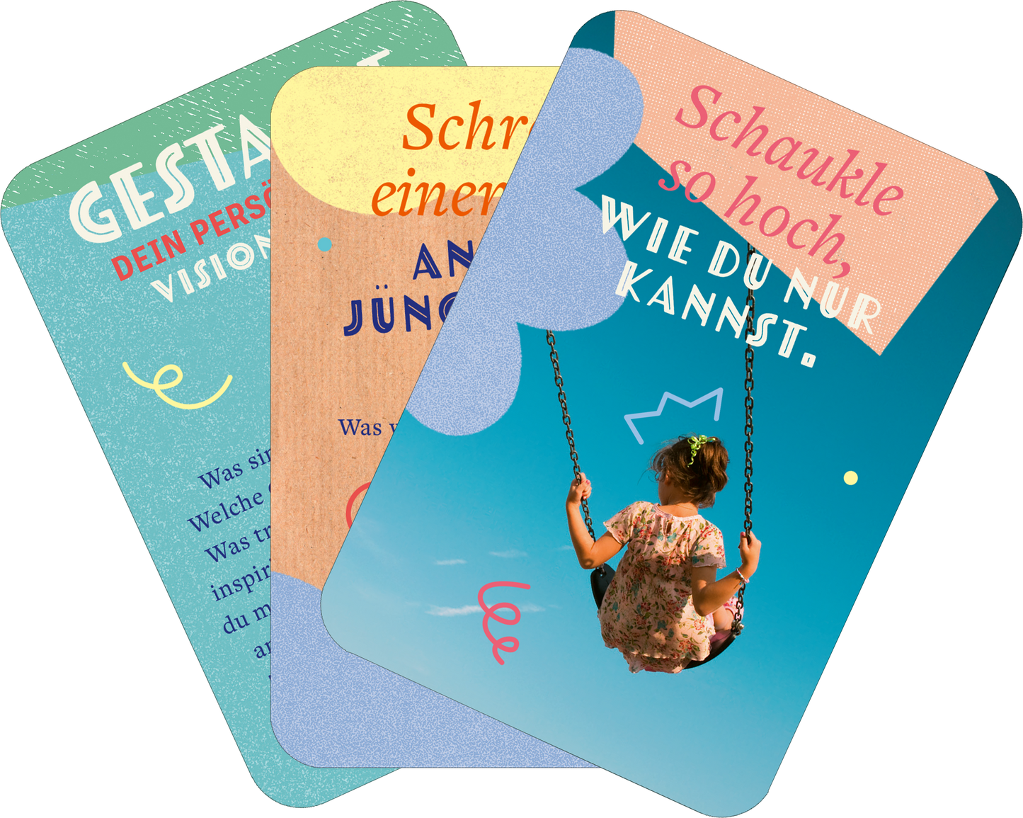 Gezeigt wird eine Innen- oder Zusatzansicht von „99 fabelhafte Ideen für Alltagsheldinnen“. Die Ansicht zeigt drei Karten in lebendigen Farben: Türkis, Gelb und Blau, die eine kindliche Spielfreude ausstrahlen. Auf den Karten sind inspirierende Texte in verschiedenen Schriftarten platziert, teilweise in einer verspielten Typografie. Ein Bild eines Mädchens auf einer Schaukel ergänzt die Gestaltung, während die verschnörkelten Elemente und klare Farbflächen eine einladende und...