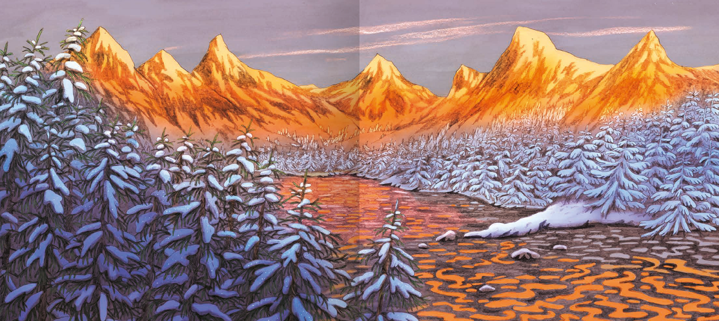 Gezeigt wird eine Innen- oder Zusatzansicht von „Es wird Frühling, kleiner Bär!“. Die Illustration zeigt eine schneebedeckte Landschaft mit hohen Bergen im Hintergrund, die orangefarben im Licht der untergehenden Sonne leuchten. Im Vordergrund fließt ein ruhiger Fluss, dessen Wellen in goldenen und braunen Farbtönen schimmern. Die Bäume sind in kühlen Blau- und Grautönen dargestellt, was einen harmonischen Kontrast zu den warmen Bergen bildet. Die Schrift ist klar und gut lesbar, in...