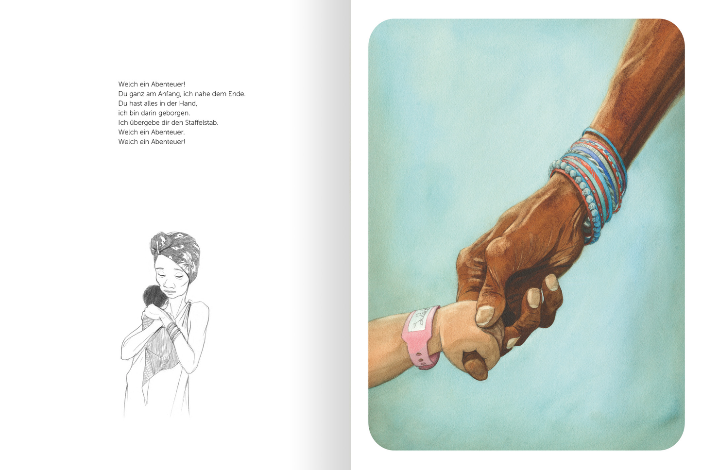 Gezeigt wird eine Innenansicht von „Geschenk-Schuber MAMA und PAPA“. Die linke Seite zeigt eine skizzierte Figur, die ein Kind umarmt, darüber der Text. Auf der rechten Seite befindet sich eine Illustration von einer Kinder- und einer Erwachsenenhand, die sich festhalten.