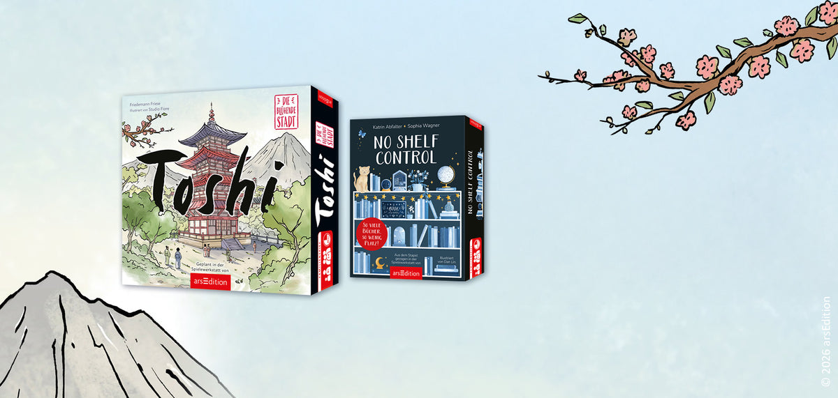 Links die Spiele-Schachteln „Toshi – Die blühende Stadt“ mit einer Pagode vor einem Berg und „No Shelf Control“ mit einem Bücherregal, einer Katze und einem Globus. Rechts ein Zweig mit rosa Kirschblüten auf hellblauem Hintergrund. Unten links ist ein Bergumriss zu sehen.