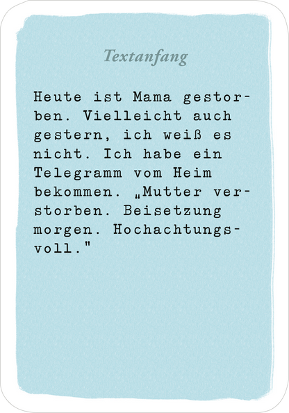 Gezeigt wird eine Innen- oder Zusatzansicht von „Denis Scheck Literatur-Quartett“. Die Ansicht zeigt einen hellblauen Hintergrund mit einem gewellten Rand. Darauf ist in schwarz die Handschrift ähnlicher Typografie ein Text zu sehen, der den Beginn einer Erzählung einführt. Die Schrift ist gut leserlich, wobei der Textabschnitt informative und emotionale Inhalte vermittelt, und die Gestaltung vermittelt einen nostalgischen, persönlichen Eindruck.