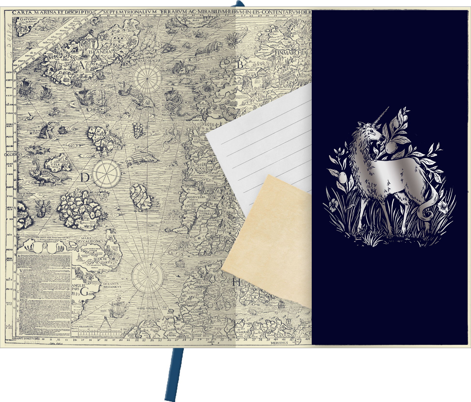 Gezeigt wird eine Innen- oder Zusatzansicht von „myNOTES Papeterie: Notizbuch A5 Fabelwesen“. Auf der linken Seite ist eine detailreiche, antik anmutende Karte in Schwarz und Creme zu sehen, während die rechte Seite tiefblau ist. Dort prangt eine stilisierte Abbildung eines Fabelwesens, umgeben von zarten Pflanzen. Ein A4-Papier mit Linien und ein dunkles, unbeschriftetes Blatt sind ebenfalls sichtbar, die zum persönlichen Notieren einladen. Die Typografie ist klar und modern.