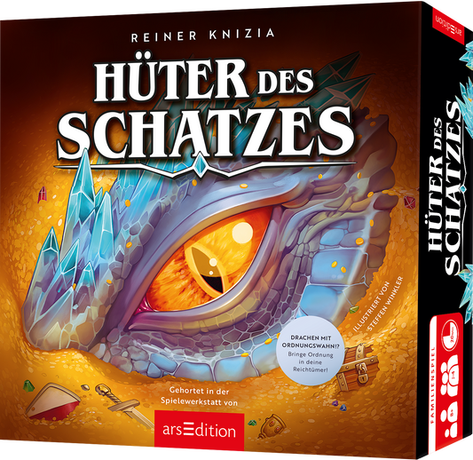 Das Buchcover zeigt das Titelbild „Hüter des Schatzes“ von Reiner Knizia. Im Mittelpunkt befindet sich das große Auge eines Drachen, das orange leuchtet und durch seine detailreiche Haut in dunklen Blautönen und Grautönen besticht. Um die Drachenfigur liegen versteckte Schätze und funkelnde Edelsteine, die eine mystische Atmosphäre schaffen. Die Schriftzüge sind in kräftigem Weiß und Schwarz gehalten und erzeugen einen starken Kontrast. Ganz unten mittig steht der Logoschriftzug...