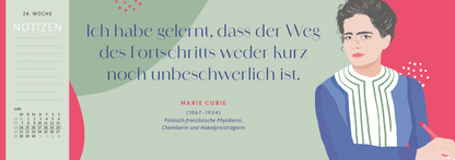 Gezeigt wird eine Innen- oder Zusatzansicht von „Tischkalender Kluge Frauen, die unsere Welt inspirieren 2027“. Die Ansicht zeigt eine emotionale künstlerische Illustration einer klugen Frau in einem eleganten blauen Outfit. Der Titel „Kluge Frauen,“ ist in einer auffälligen rosa Schrift hervorgehoben, während der Untertitel „DIE UNSERE WELT INSPIRIEREN“ in leichterer Schrift darunter steht. Die Farbpalette umfasst sanfte Grüntöne, Lila und Weiß, ergänzt durch grafische...
