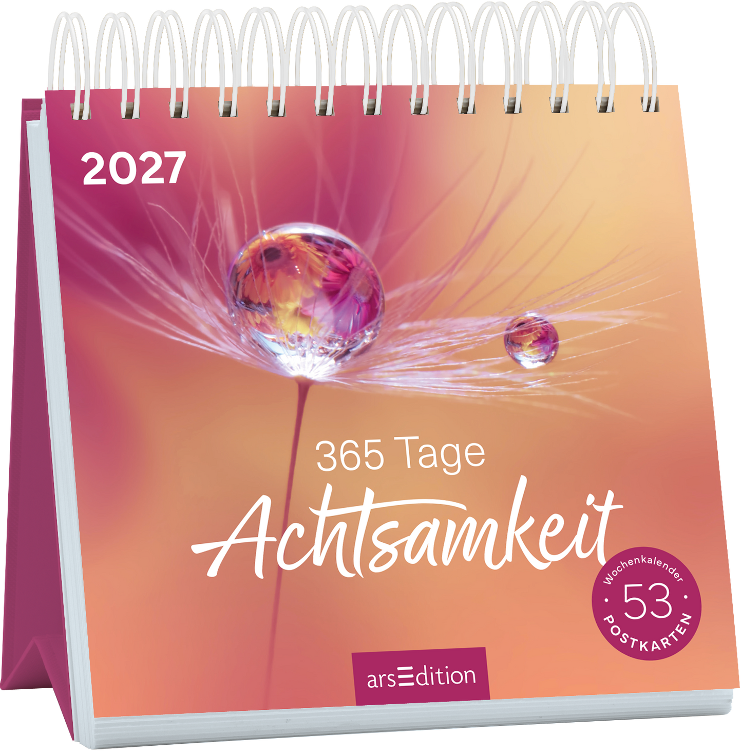 Das Buchcover zeigt einen sanften Farbverlauf in rosa und orange, der eine beruhigende Atmosphäre vermittelt. In der Mitte des Covers befindet sich eine auf einem Dandelionblatt platzierte Wasserperle, die das Licht reflektiert. Der Titel „365 Tage Achtsamkeit“ ist in eleganter, verspielter Schrift in Weiß gehalten. Oben links steht das Jahr „2027“ in einer klaren, modernen Schrift. Unten rechts ist ein runder Button mit dem Text „53 Postkarten“ sichtbar. Ganz unten mittig steht...