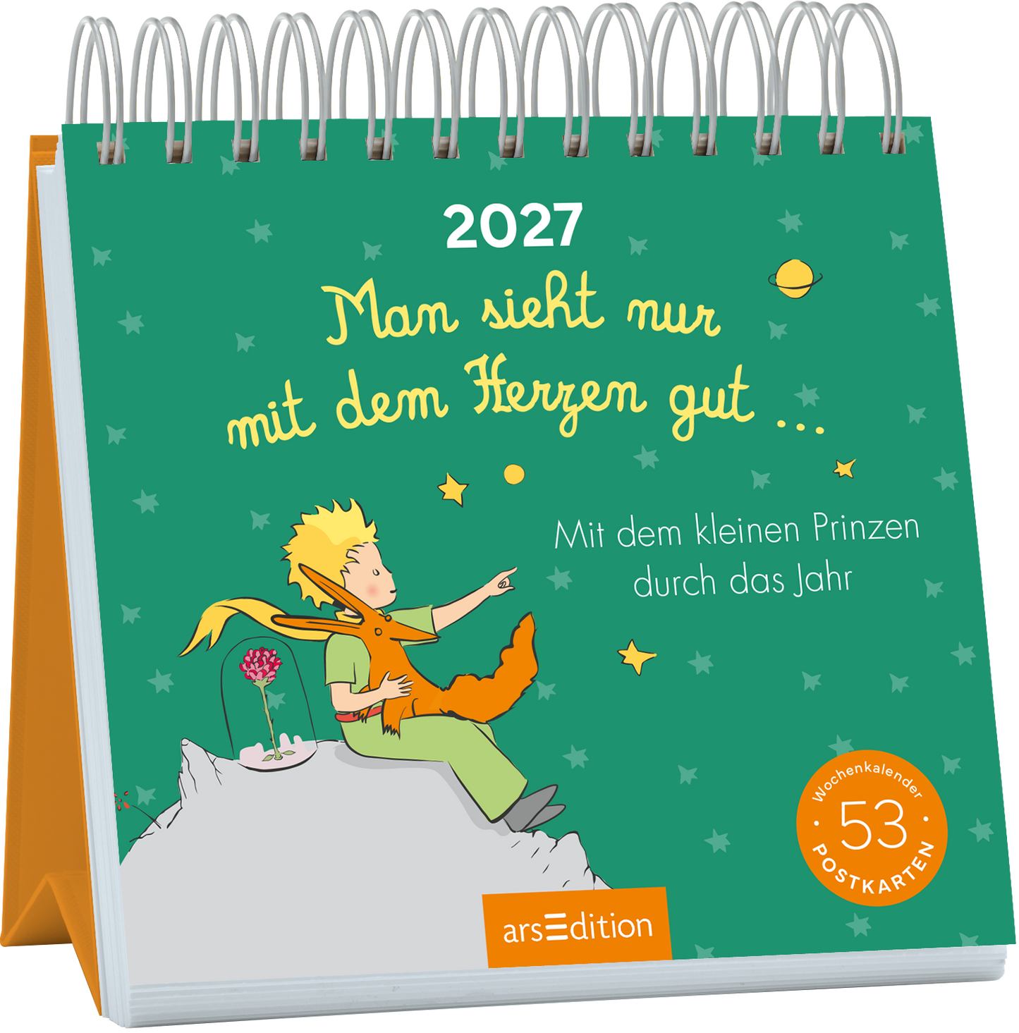 Der Kalender 2027 zeigt auf einem leuchtend grünen Hintergrund einen kleinen Prinzen, der auf einem Felsen sitzt und mit einem Fuchs spielt. Der Titel „Man sieht nur mit dem Herzen gut …“ ist in verspielter, gelber Schrift platziert. Im unteren Bereich steht der Zusatz „Mit dem kleinen Prinzen durch das Jahr“ in einer klaren Schrift. Ein runder, orangefarbener Button kennzeichnet ihn als Wochenkalender mit 53 Postkarten. Ganz unten mittig steht der Logoschriftzug von arsEdition.