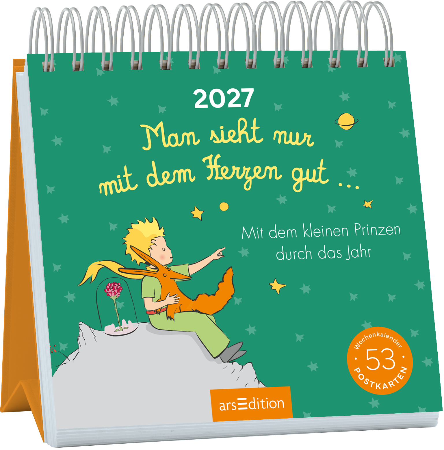 Der Kalender 2027 zeigt auf einem leuchtend grünen Hintergrund einen kleinen Prinzen, der auf einem Felsen sitzt und mit einem Fuchs spielt. Der Titel „Man sieht nur mit dem Herzen gut …“ ist in verspielter, gelber Schrift platziert. Im unteren Bereich steht der Zusatz „Mit dem kleinen Prinzen durch das Jahr“ in einer klaren Schrift. Ein runder, orangefarbener Button kennzeichnet ihn als Wochenkalender mit 53 Postkarten. Ganz unten mittig steht der Logoschriftzug von arsEdition.
