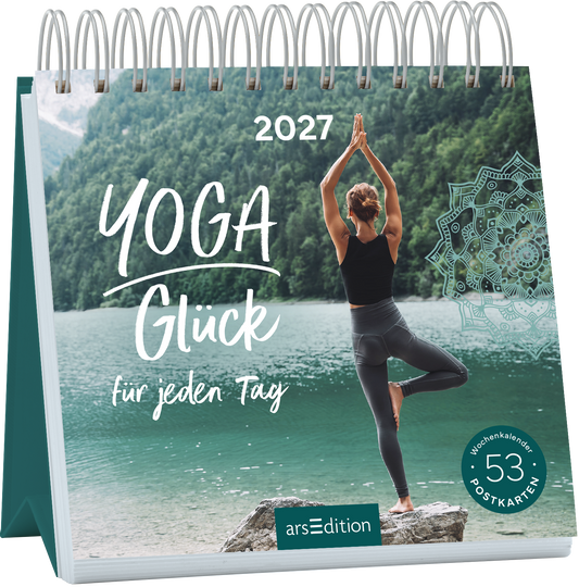 Das Buchcover zeigt einen ruhigen Seeblick mit Bergen im Hintergrund. Darauf steht eine Yoga-Praktizierende in der Baumstellung, die Hände in Anjali Mudra vor der Brust positioniert. Die Schriftzüge „YOGA“ und „Glück“ sind farbenfroh und einladend, ergänzt von „für jeden Tag“ in einer harmonischen Typografie. Oben ist das Jahr „2027“ platziert, und ein Hinweis auf „53 Postkarten“ ist zu finden. Rechts unten ist der SPIEGEL-Bestseller-Button sichtbar. Ganz unten mittig...